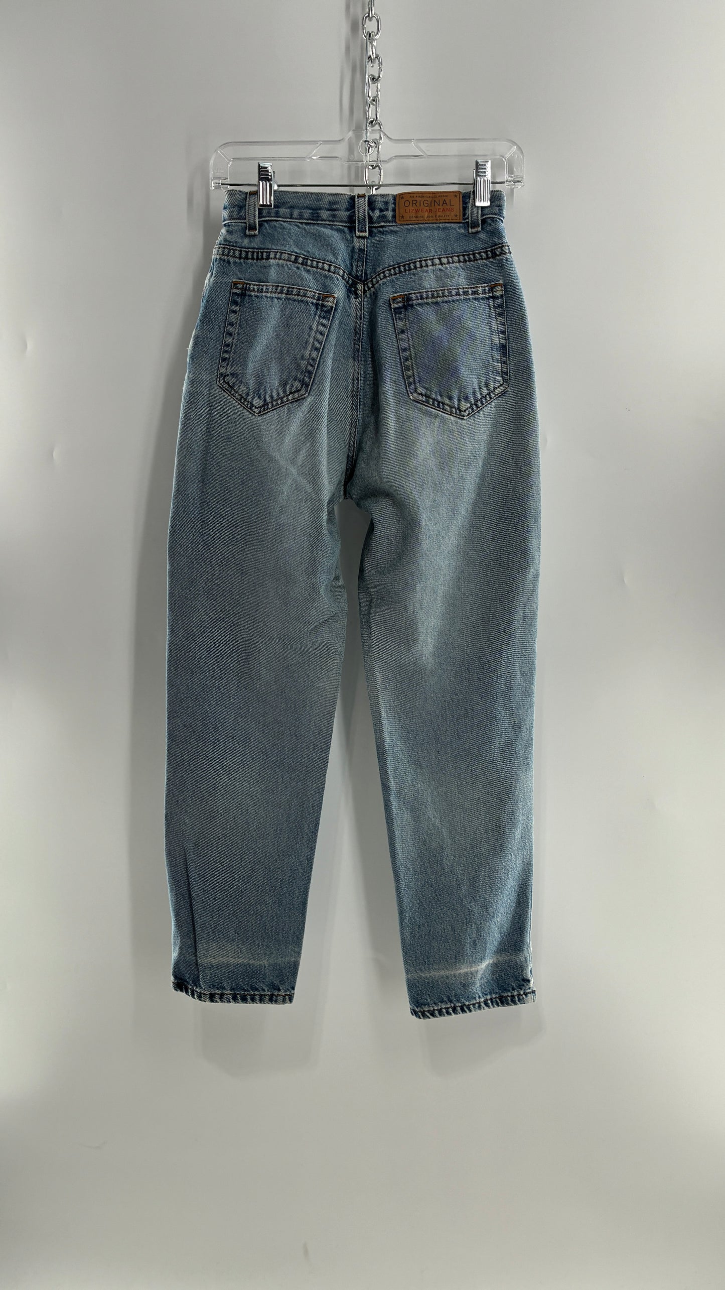 Vintage LIZWEAR Light Wash High Waisted Mom Jeans (4 Petite Short)