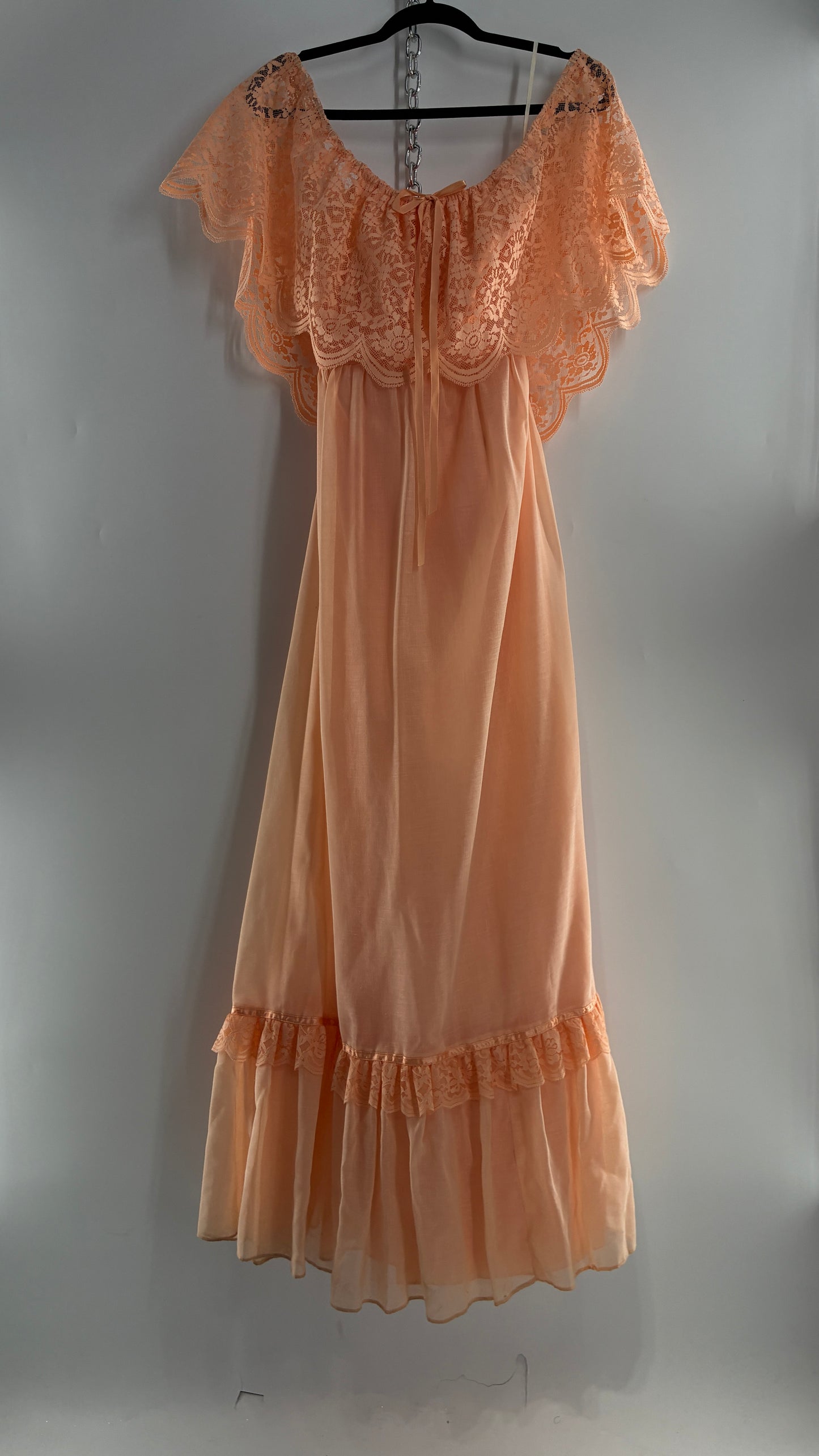 Vintage 1960s Ruffled Off the Shoulder Peach Full Length Voluminous Gown with Tie Back (9/10)