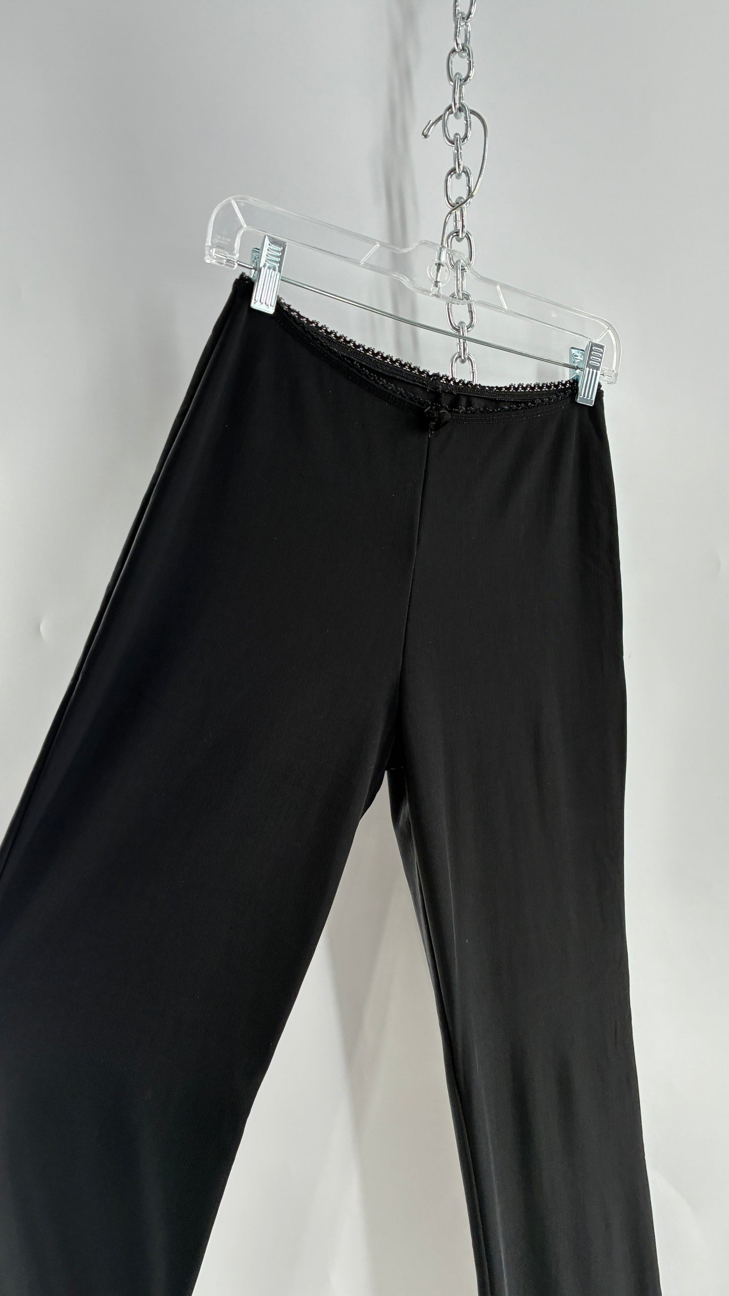 Vintage ACTIVE USA 1990s Black Thick Low Rise Yoga Pants with Bow Front (Medium)