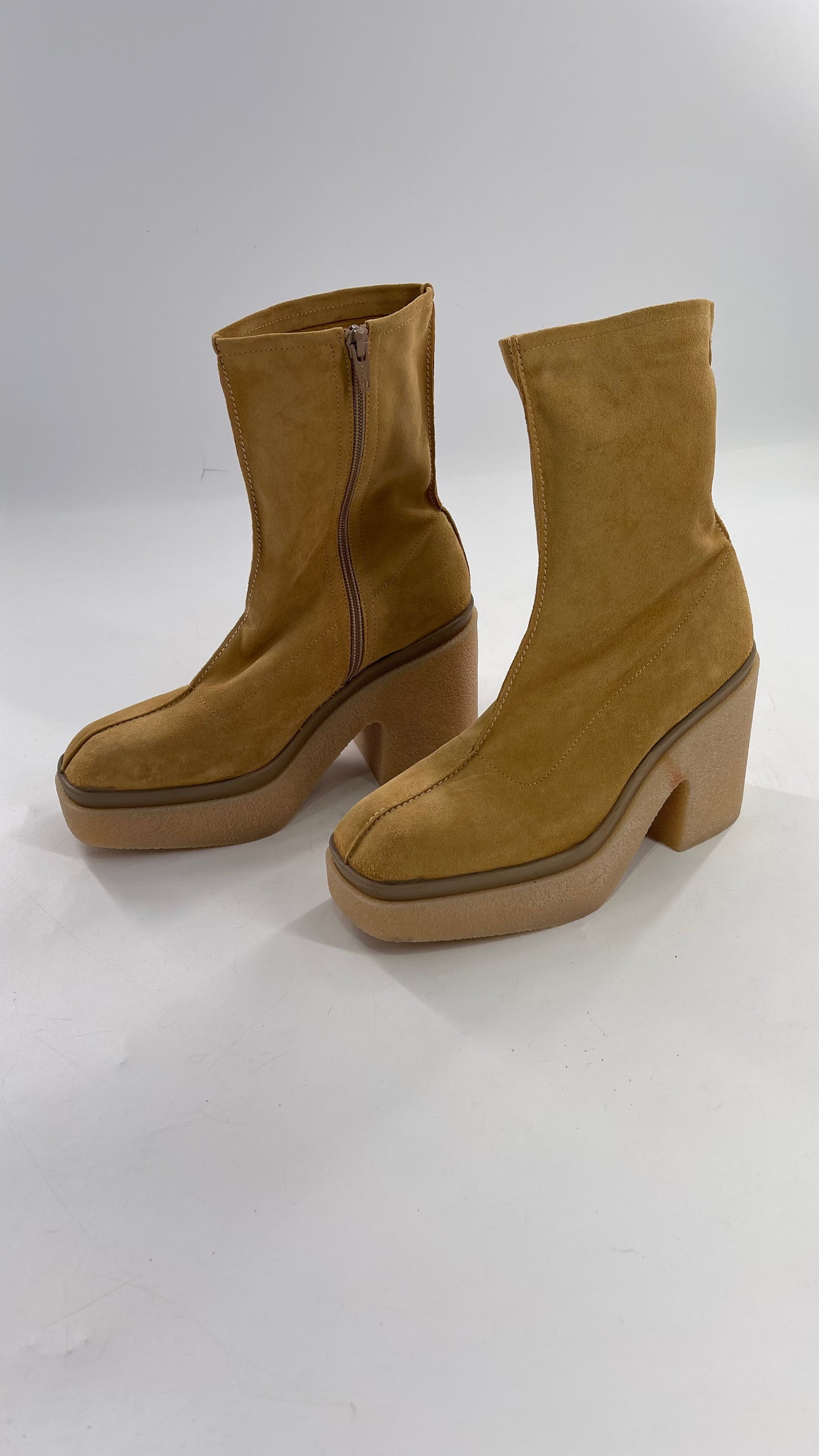 Free People Gigi Tan Suede Ankle Boots with Platform and Chunky Rubber Heel (38.5)