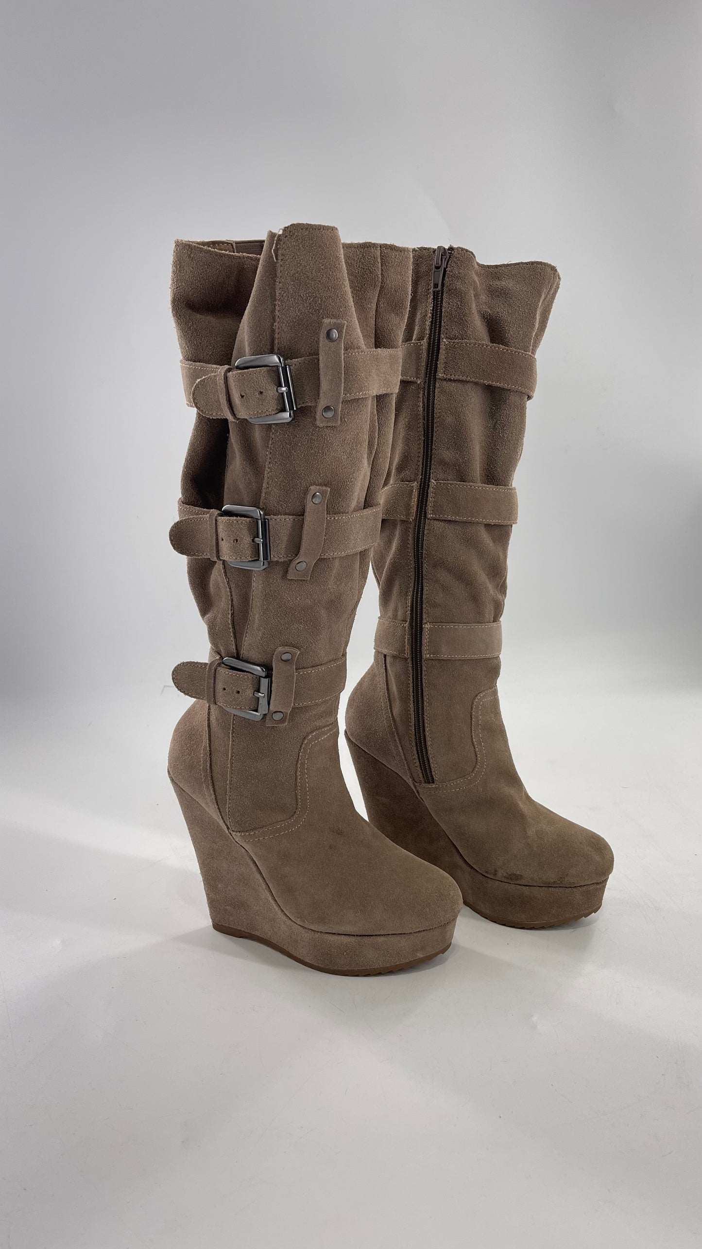 Vintage Bakers Genuine Suede Leather Gray/Tan Wedge Platform Knee High Boots with Gun Metal Buckles (6)