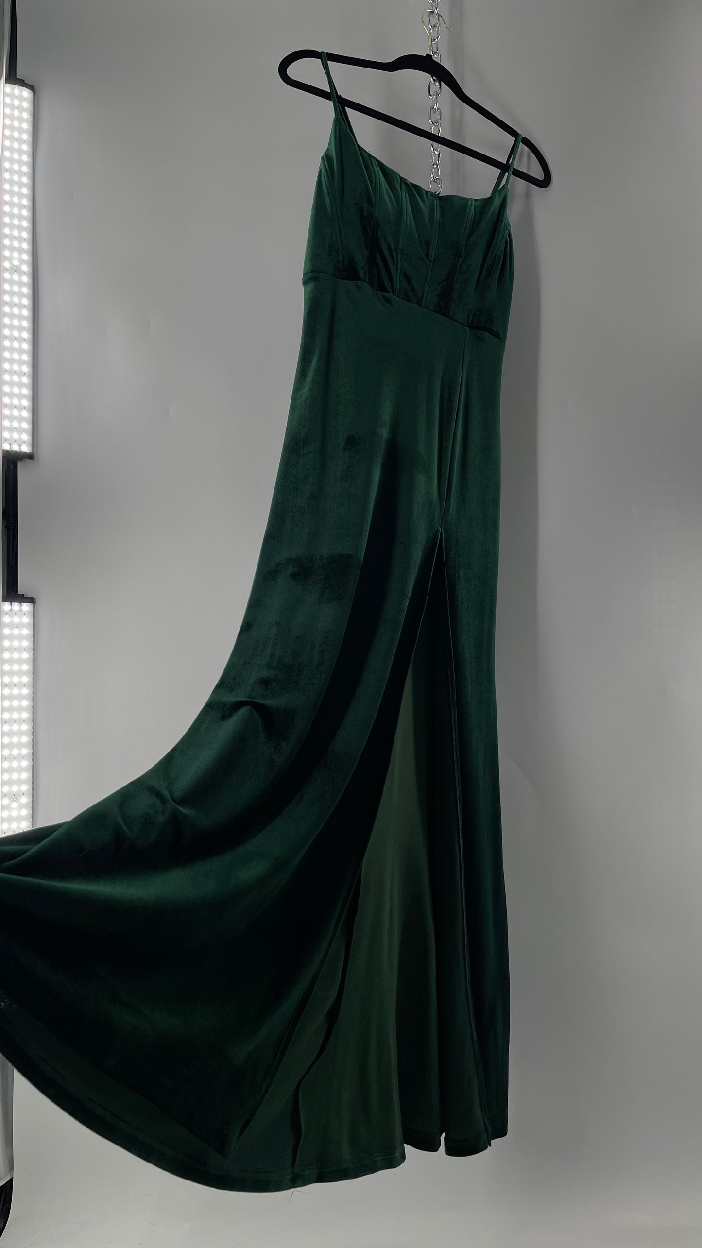 Windsor Forest Green Velvet Maxi Dress with Corseted Bust and Side Slit (11/12)