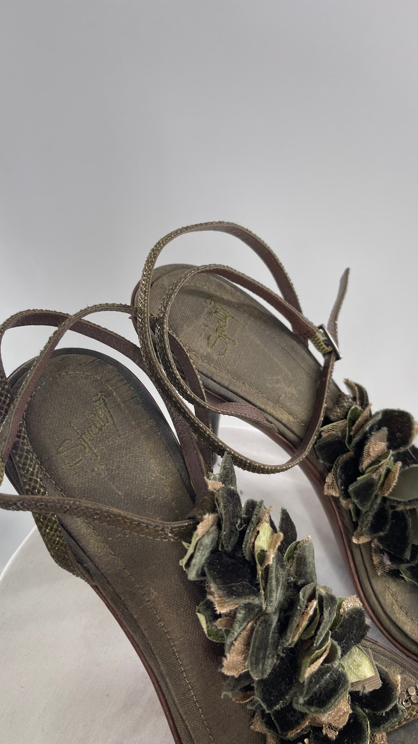 Vintage 1990s Italian Studio Designer Heel Forest Nymph, Mixed Texture Rosette Detailing with Leather Straps and Sole (8.5)