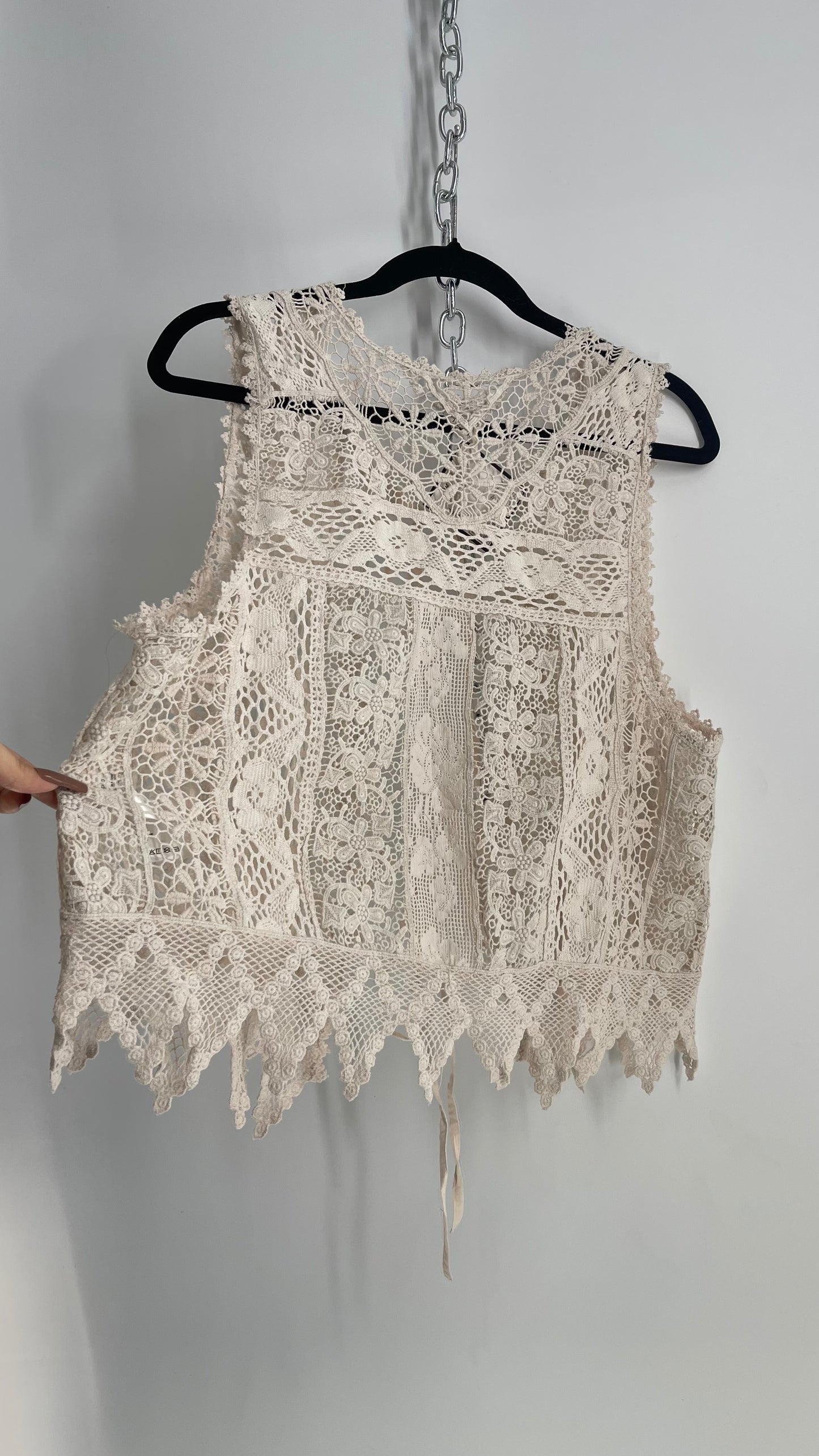 Free People Off White Lace Crochet Vest/ Tie Bust Sleeveless Top (Medium)