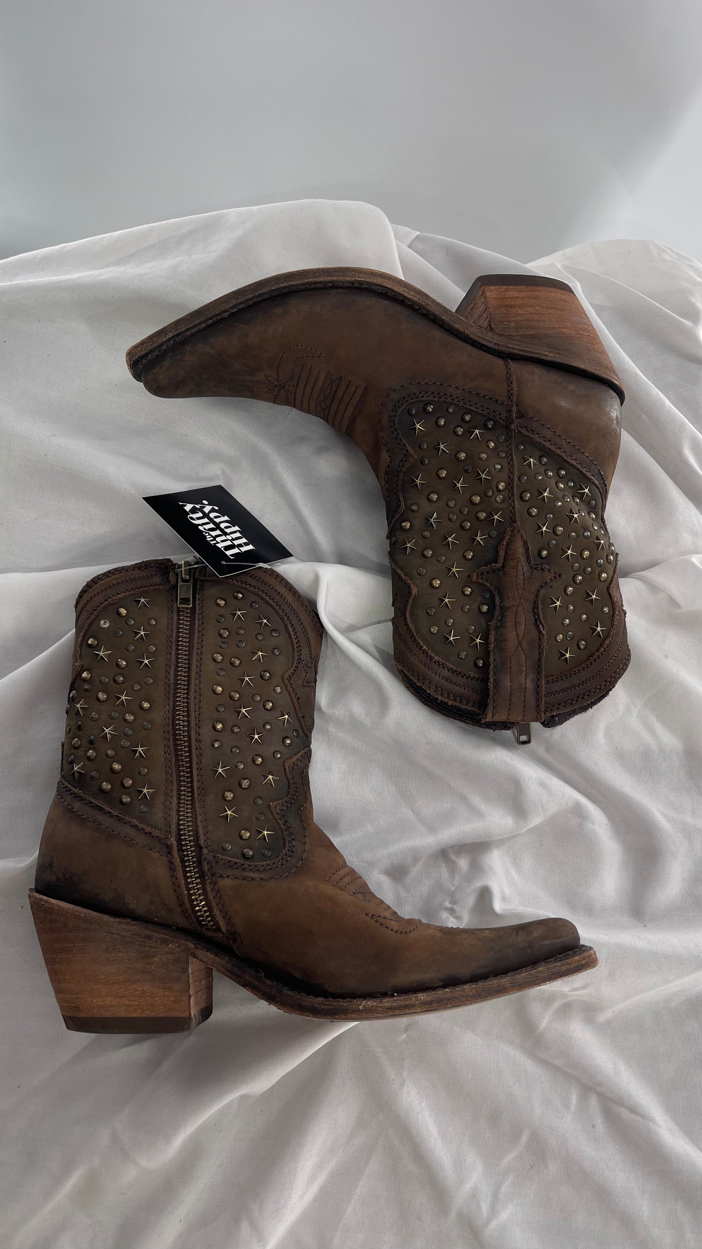 LIBERTY BLACK Handmade in Mexico Leather Cowboy Boots with Star Studs (7.5)