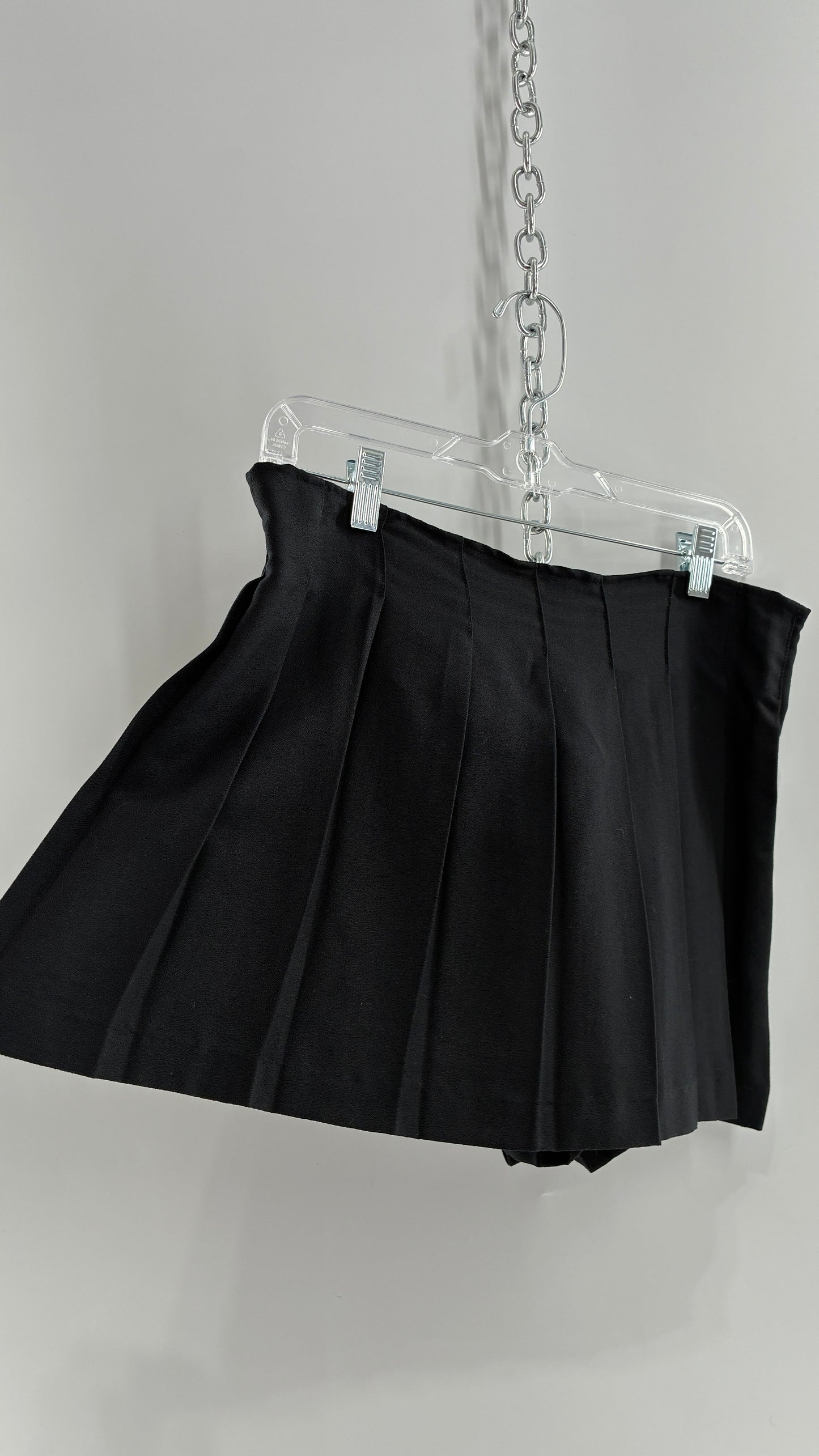 Vintage Suit Set with Gold Button, Deep Floral Blazer and Pleated Upcycled Mini Skirt (6)