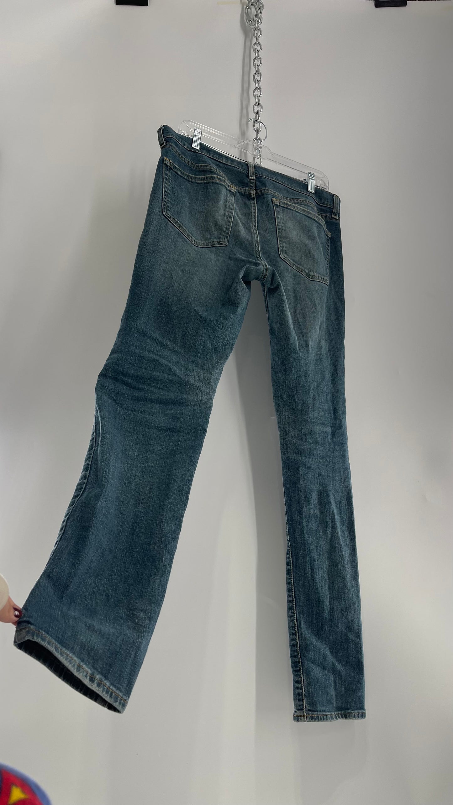 Urban Pipeline Worn Men’s Light Wash Fade Straight Leg Jeans (32/34)