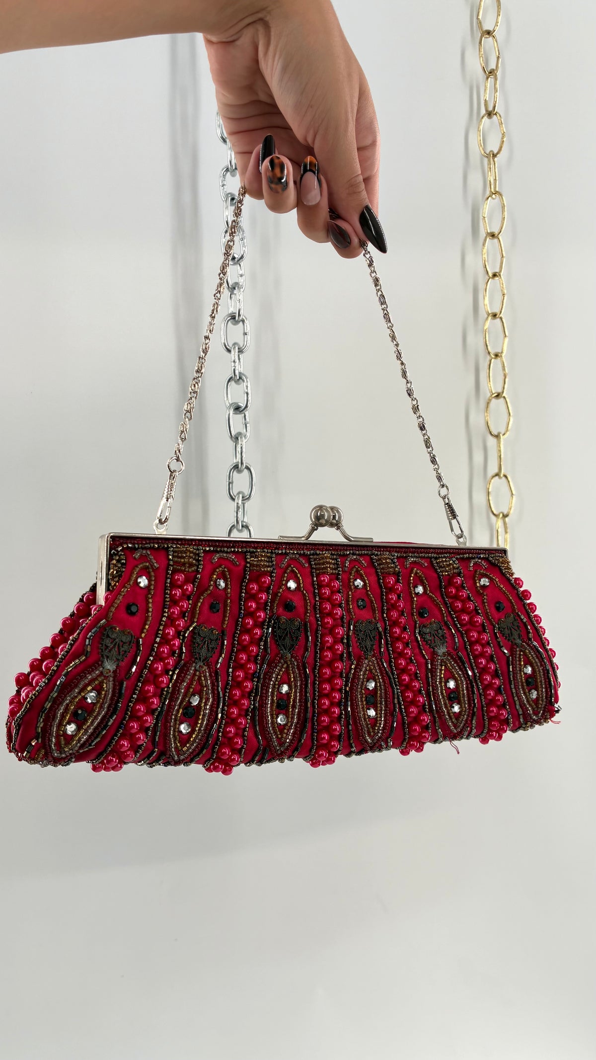 Vintage Red Paisley Beaded Kiss-Lock Evening Bag With Chain Strap
