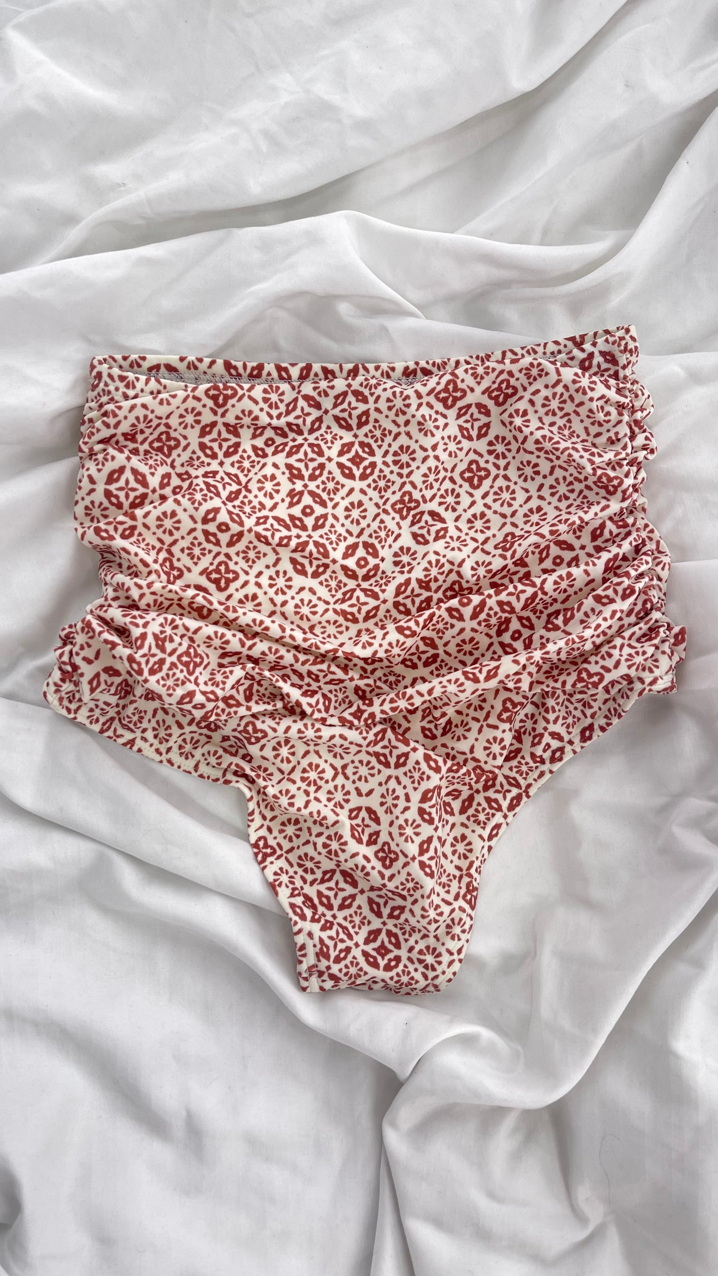Urban Outfitters Out From Under Ruched High Waist Swim Bottoms (Small)
