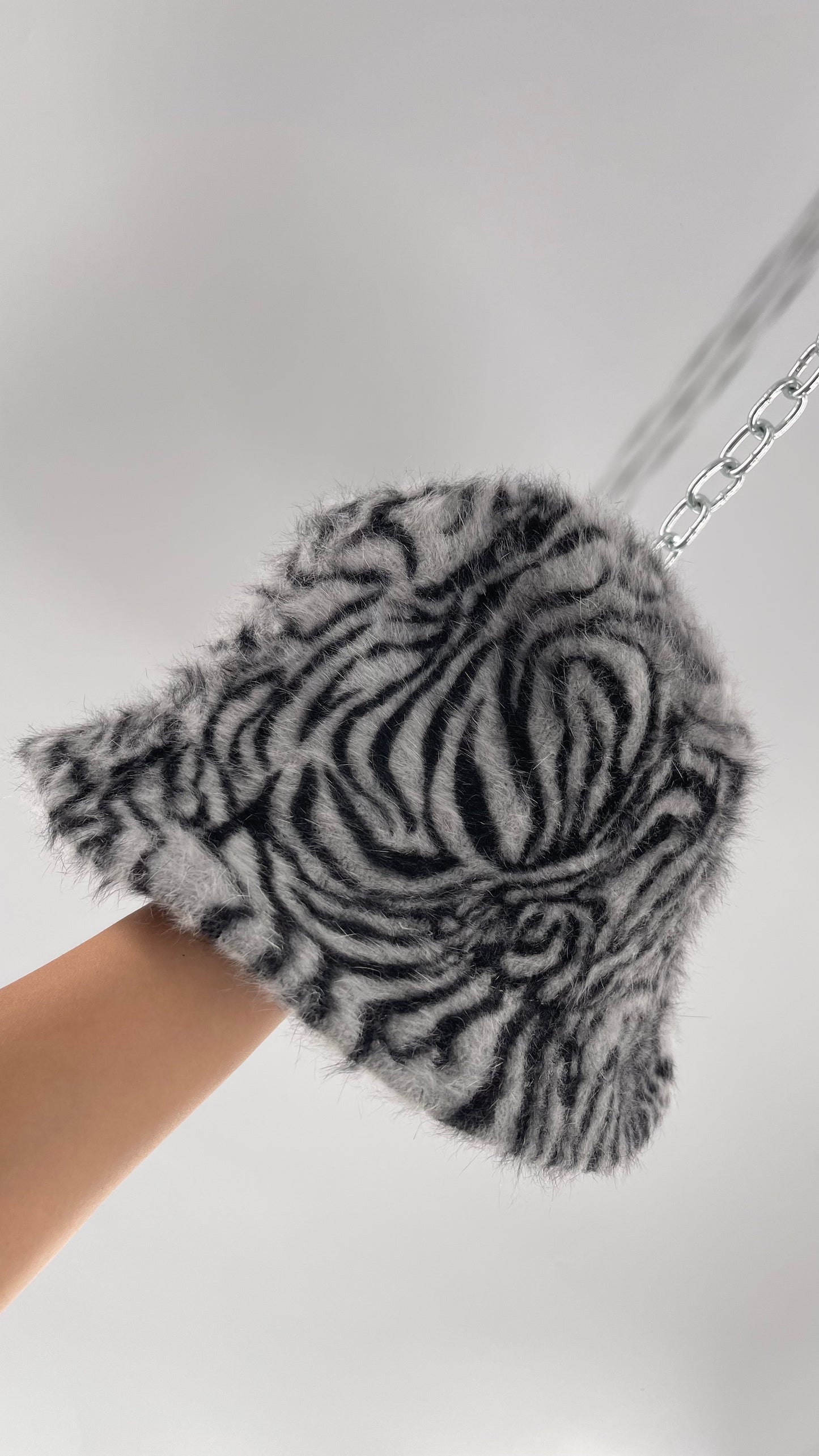 Vintage Designer Filippo Catarzi 80% Angora Zebra Printed Bucket Hat