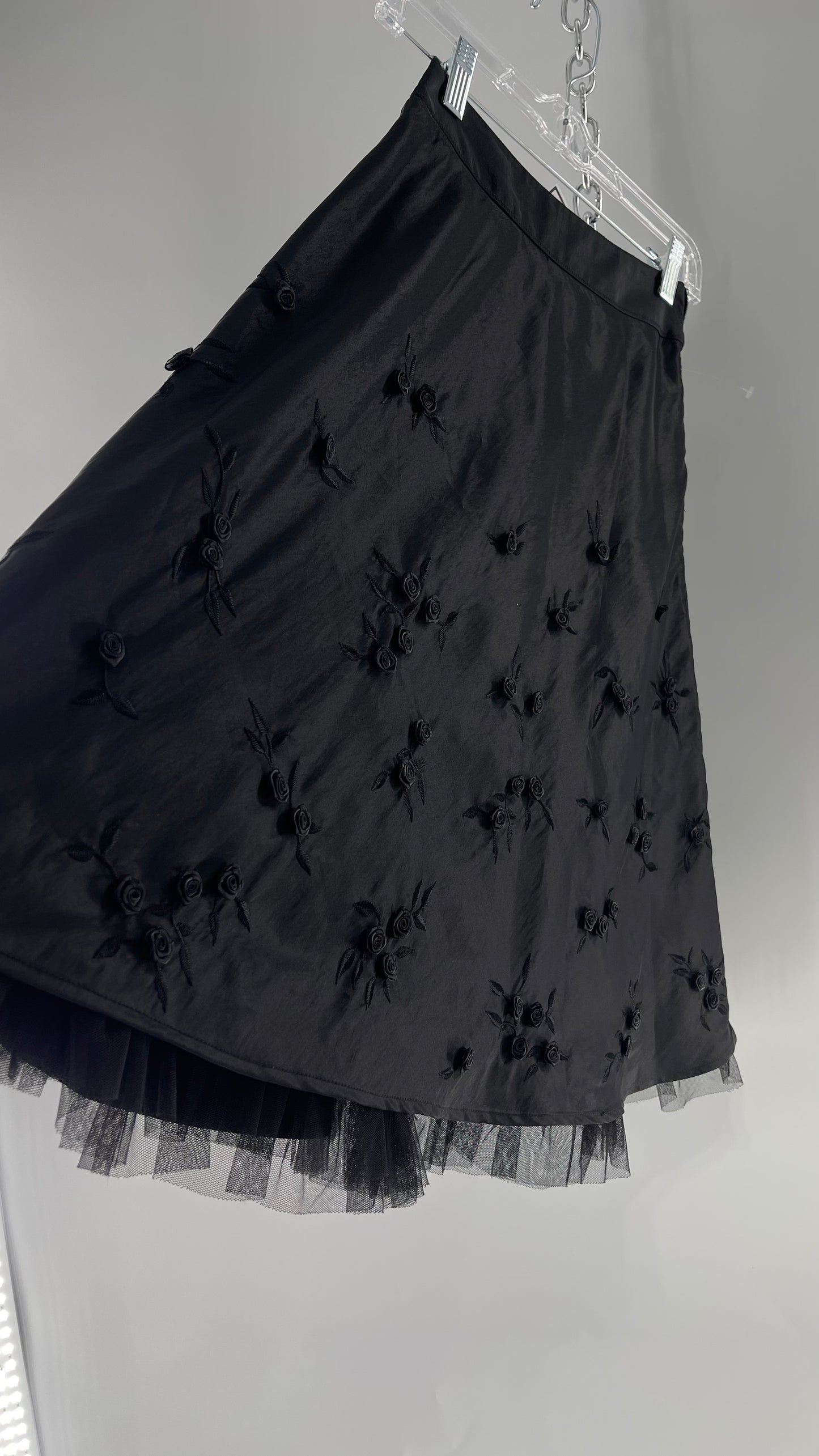 Vintage Josephine Chaus Petite Black Skirt with Rosettes and Mesh Underlay (6P)