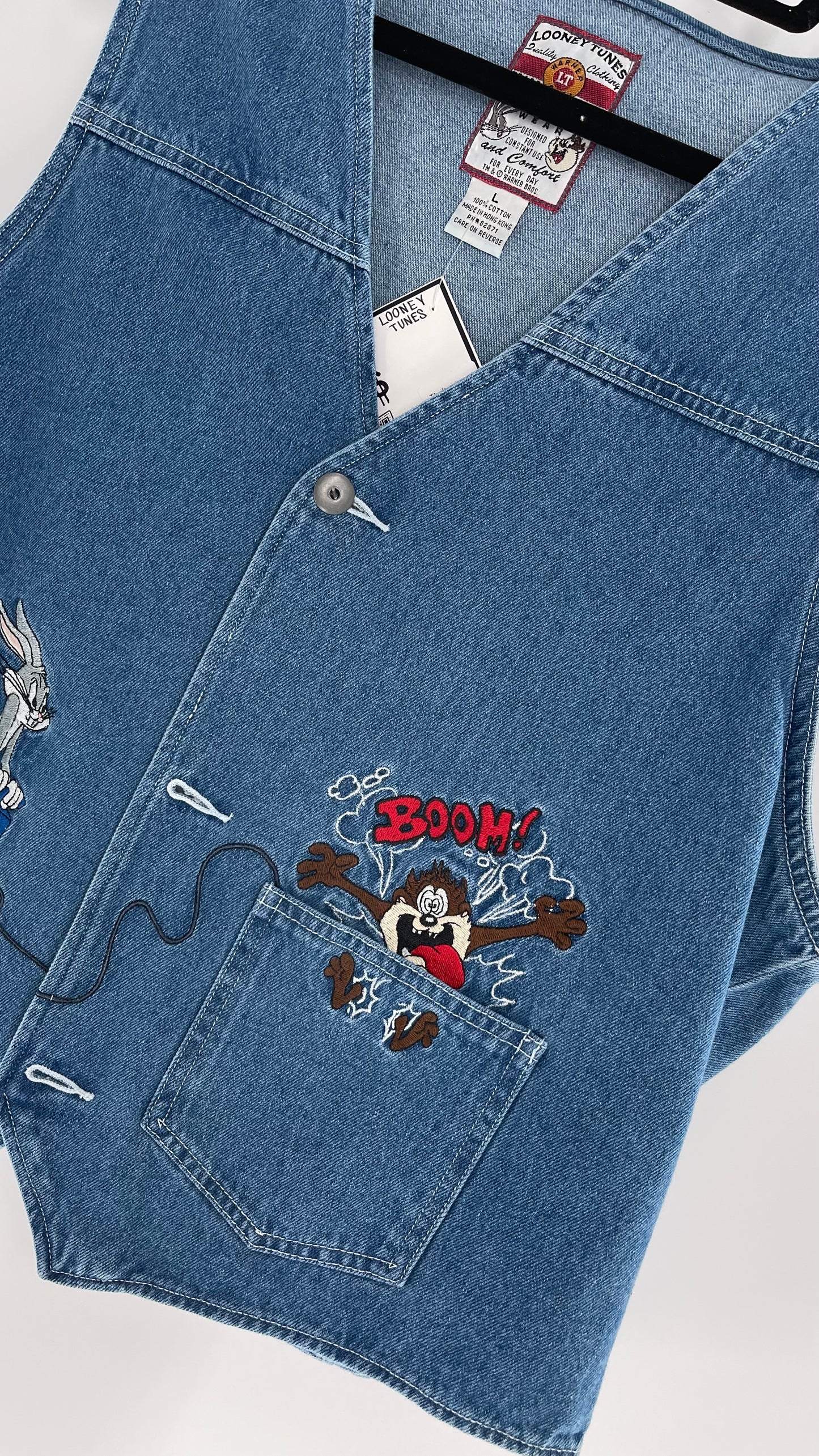 Vintage Looney Tunes Denim Vest with Embroidered Characters (Large)
