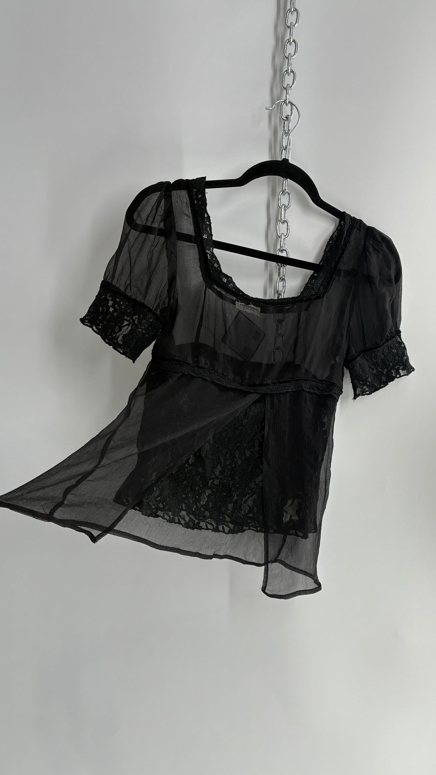Vintage MÖTIVI Pure Silk Blouse with Lace Bodice, Vented Detail and Velour Trim (4)