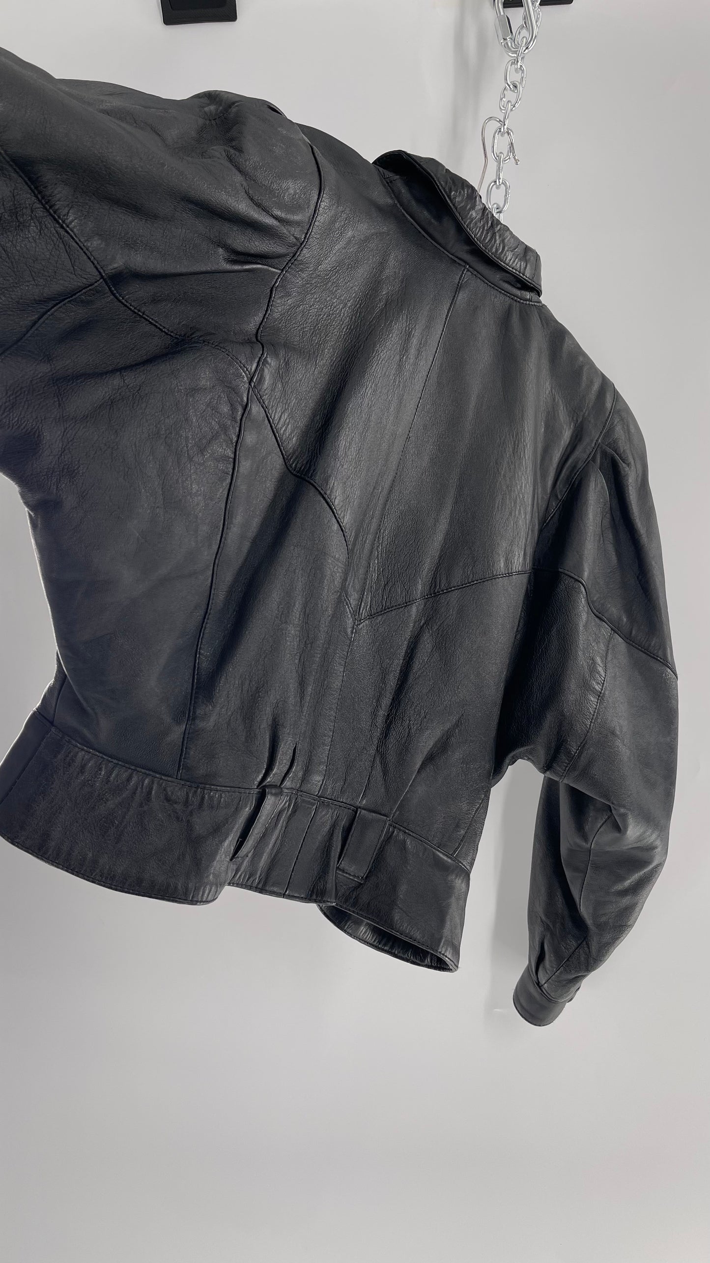 Vintage Black Leather Cropped Motorcycle Jacket (Medium)