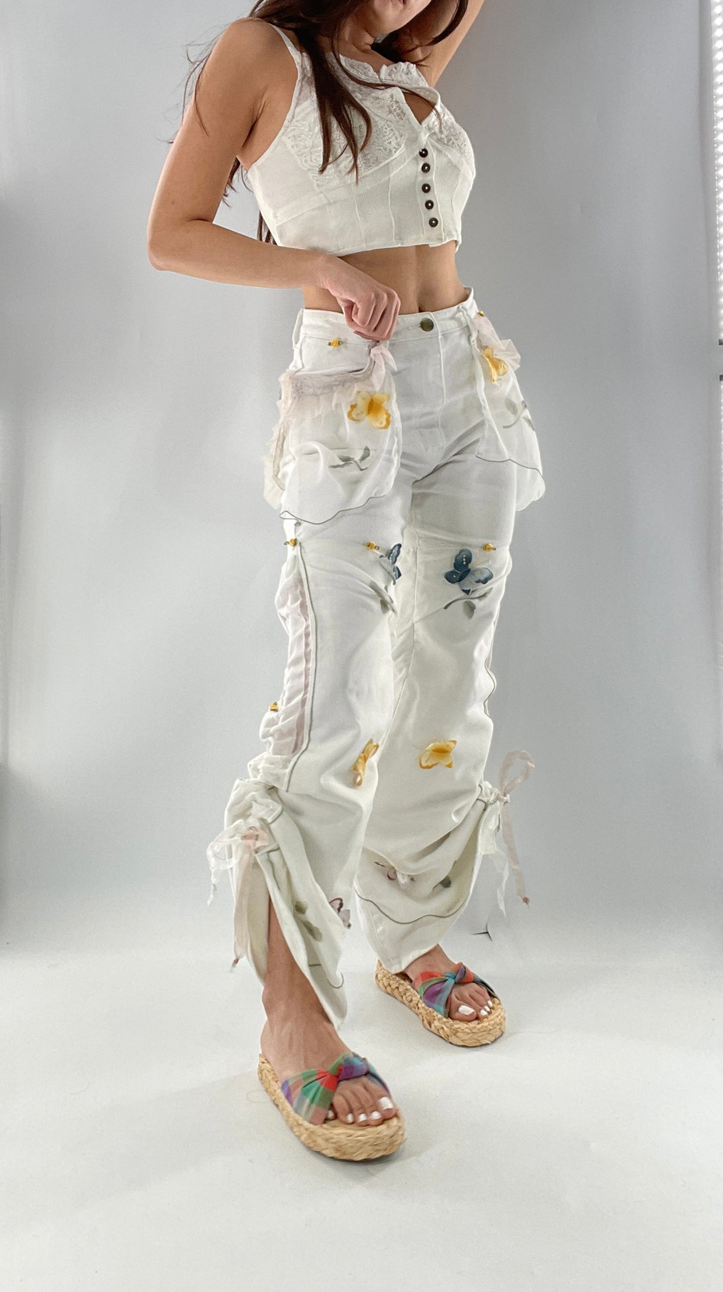 Remade Upcycled Lee White Jeans with Drawstring Adjustable Length, Lace Trim Pockets, Embroidery and Appliqué Details (27)