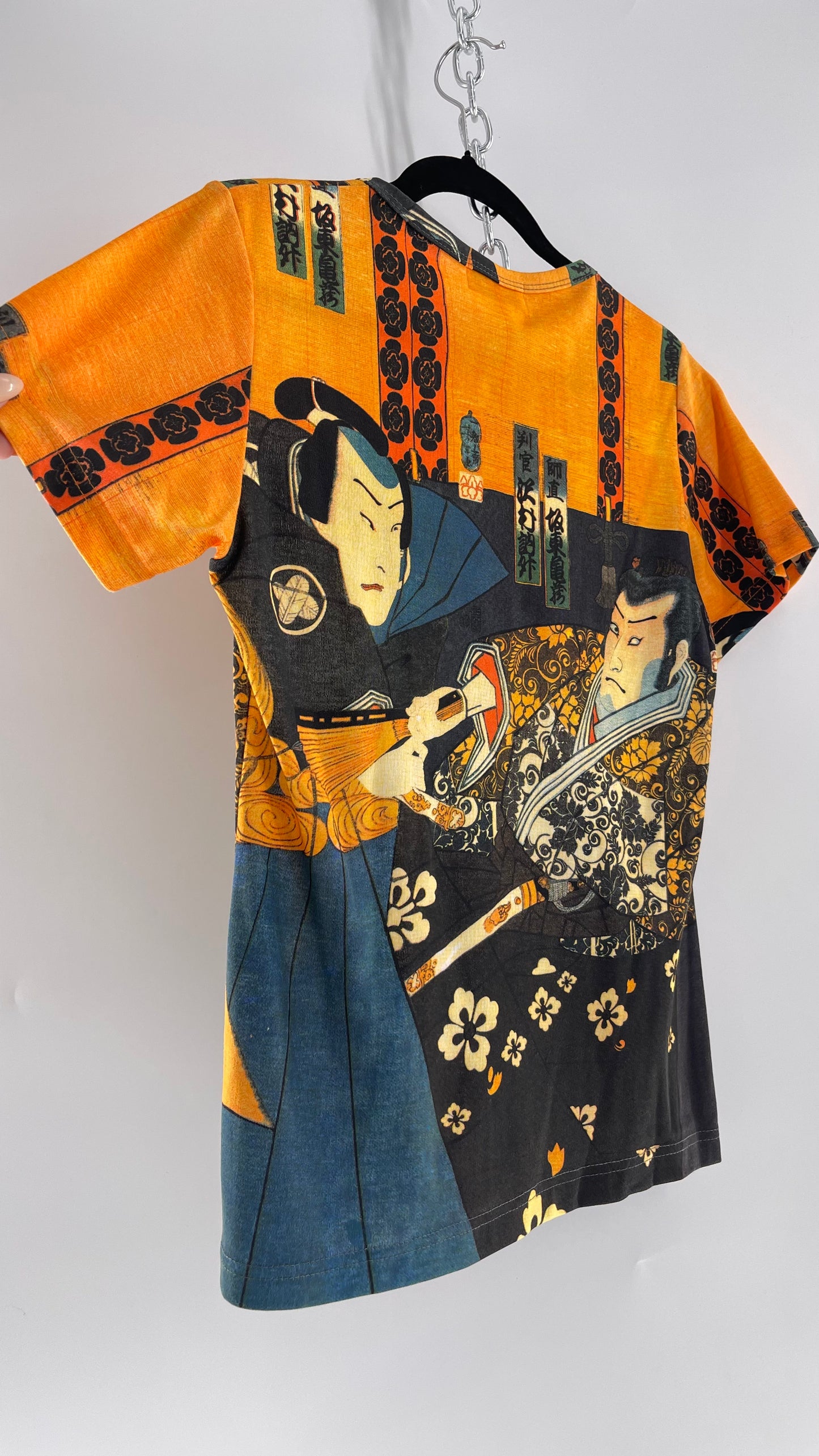 Vintage P&N Thailand Men’s T Style in Print Japan (Large)
