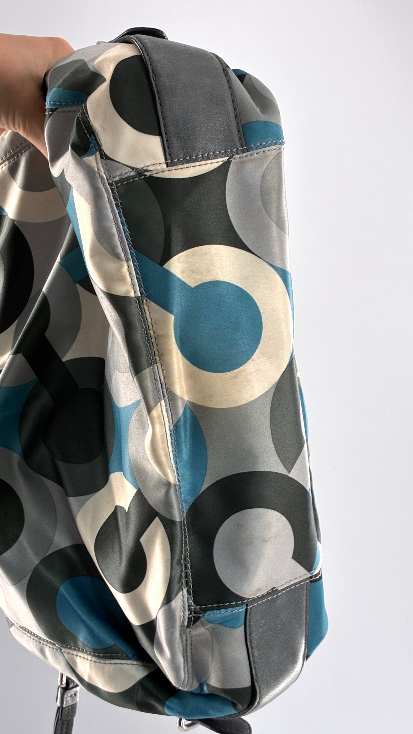 Vintage Maggie COACH Graphic Monogram Grey, Blue, Silver Shoulder Bag