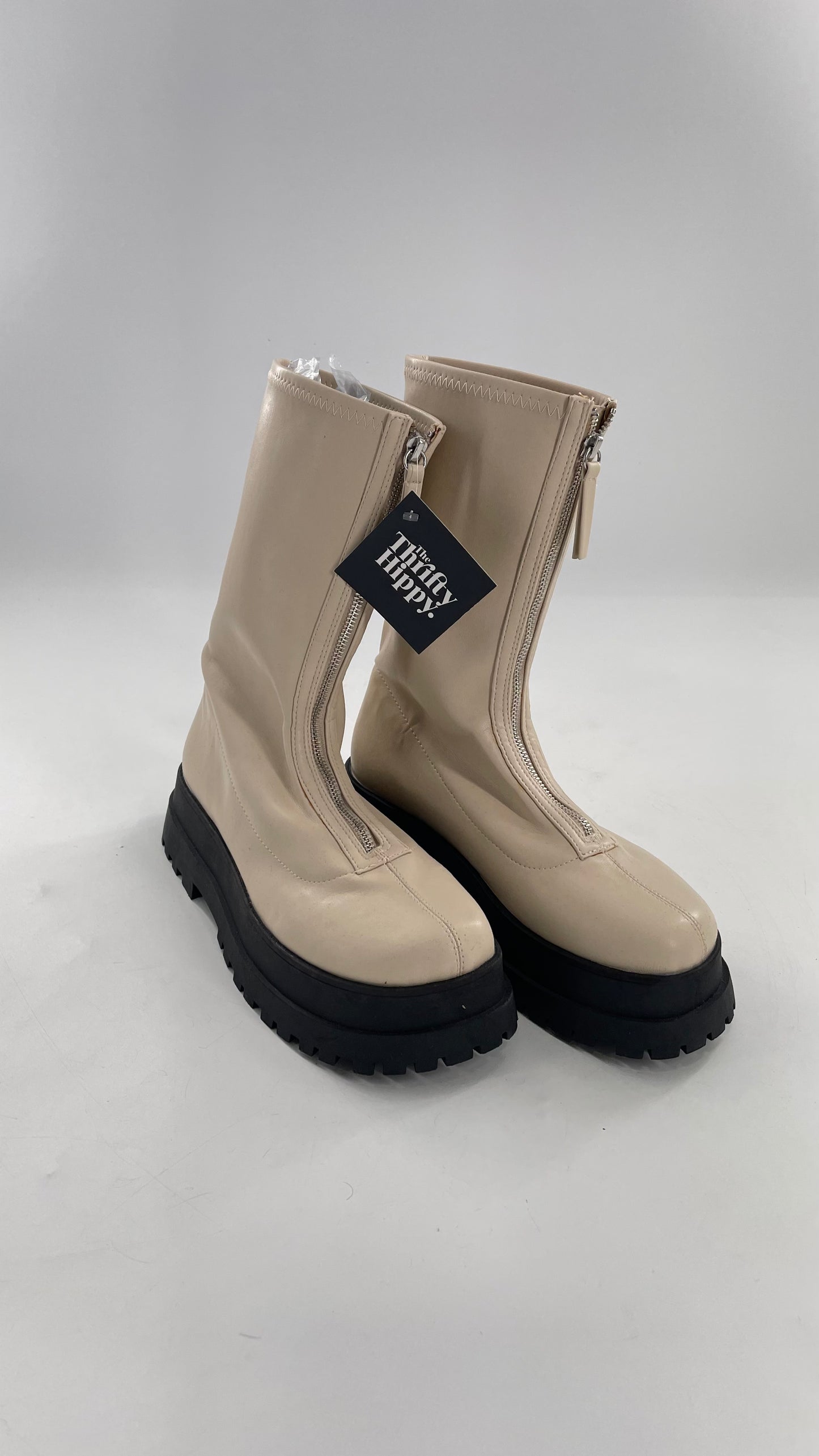 Urban Outfitters Cream Zip Front Boot with Contrast Platform (10)