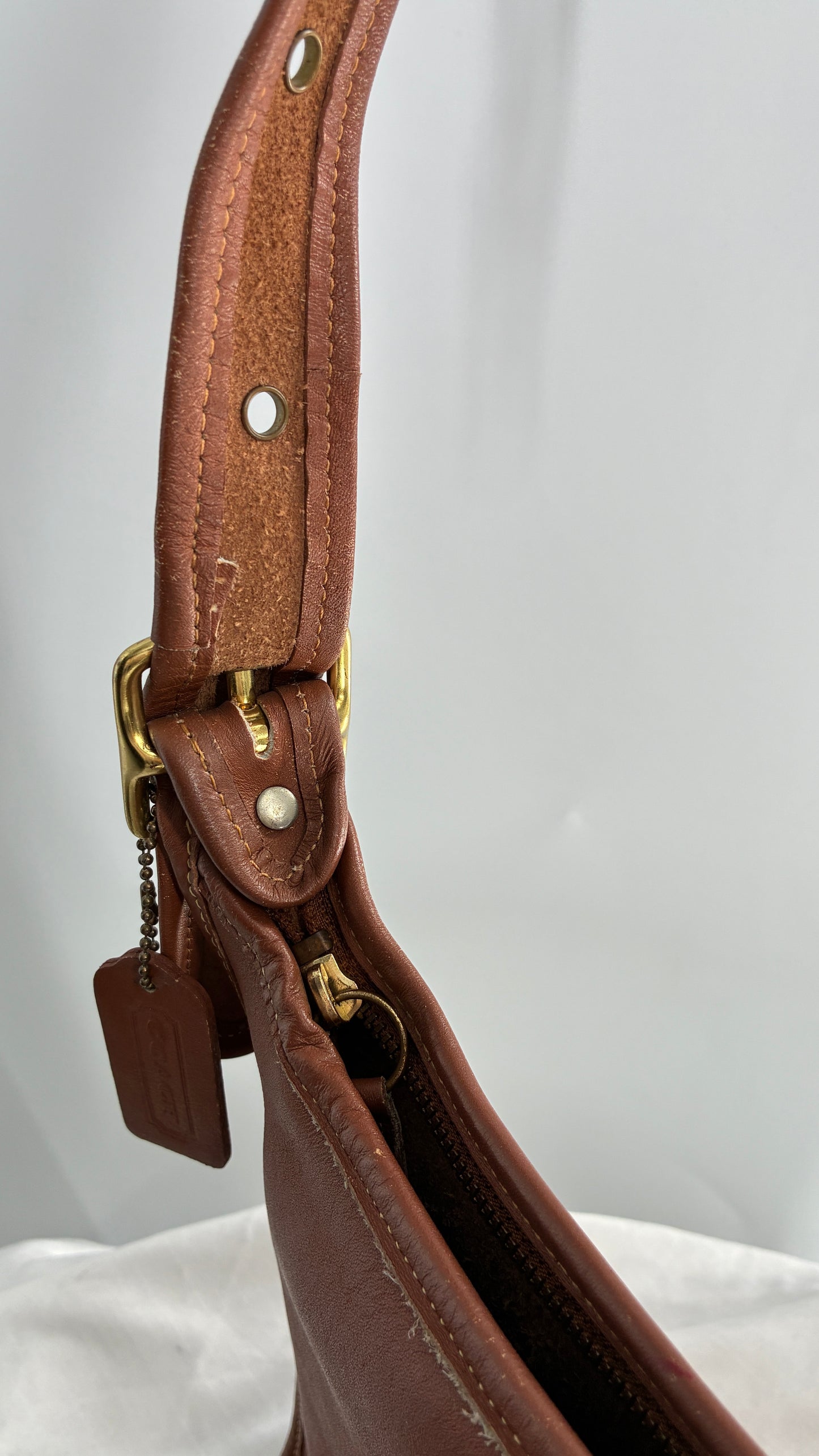 Vintage COACH Brown Leather Legacy Cross Body Shoulder Purse