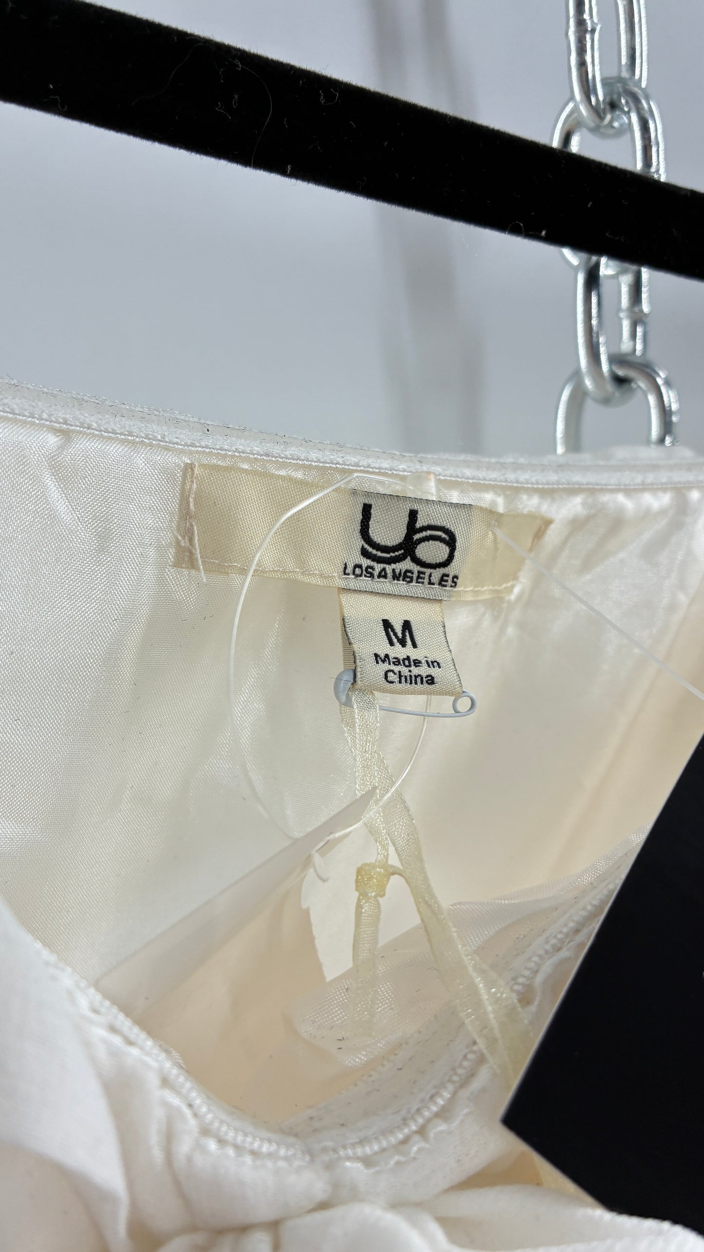 Deadstock Vintage 1990 YA LOS ANGELES White Vented Mini Dress with Petal Appliqué Detail (Medium)