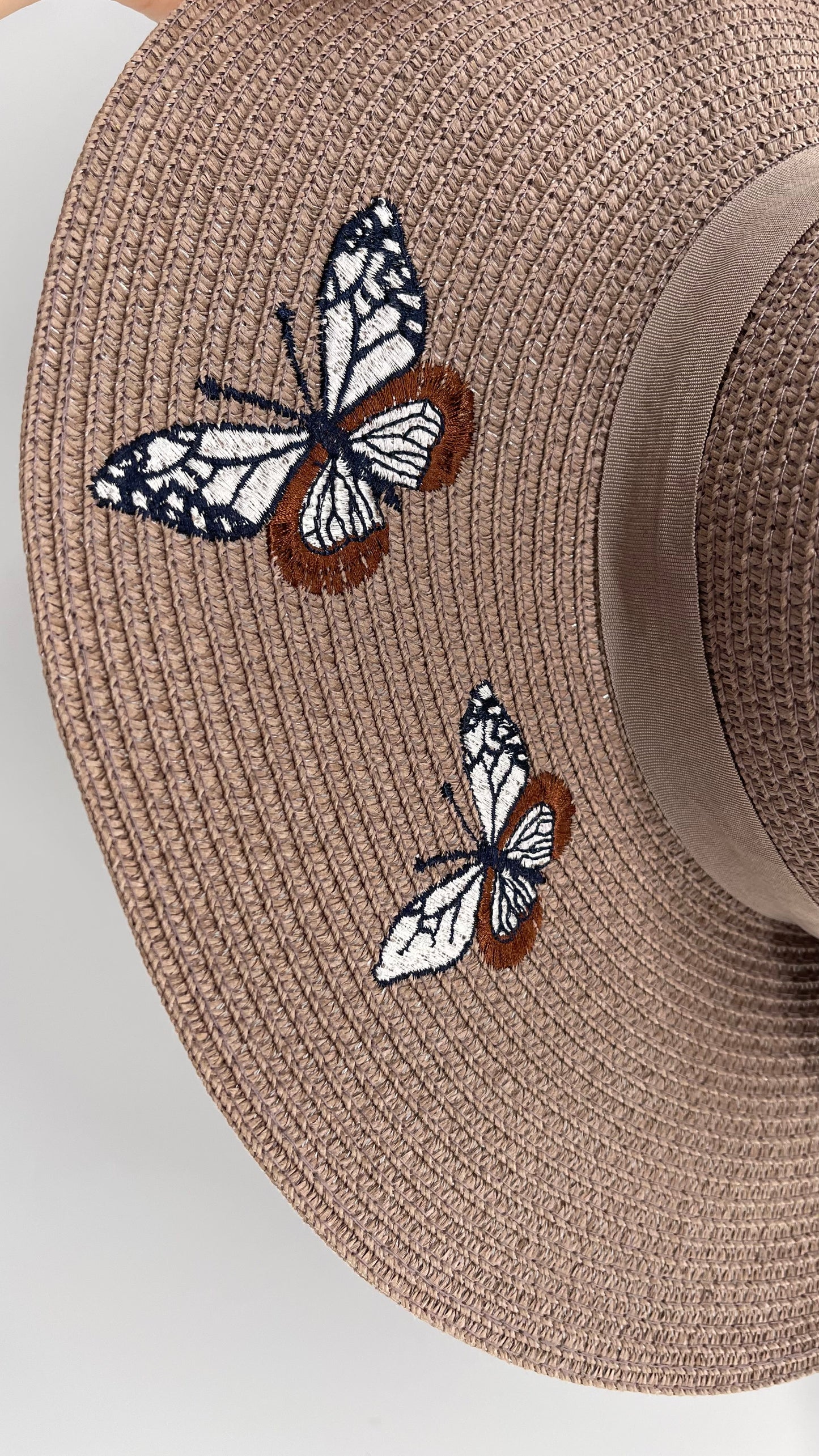 Deadstock Vintage Tan Brown Sun Hat with Bow, Embroidered Butterflies, and Tags Attached