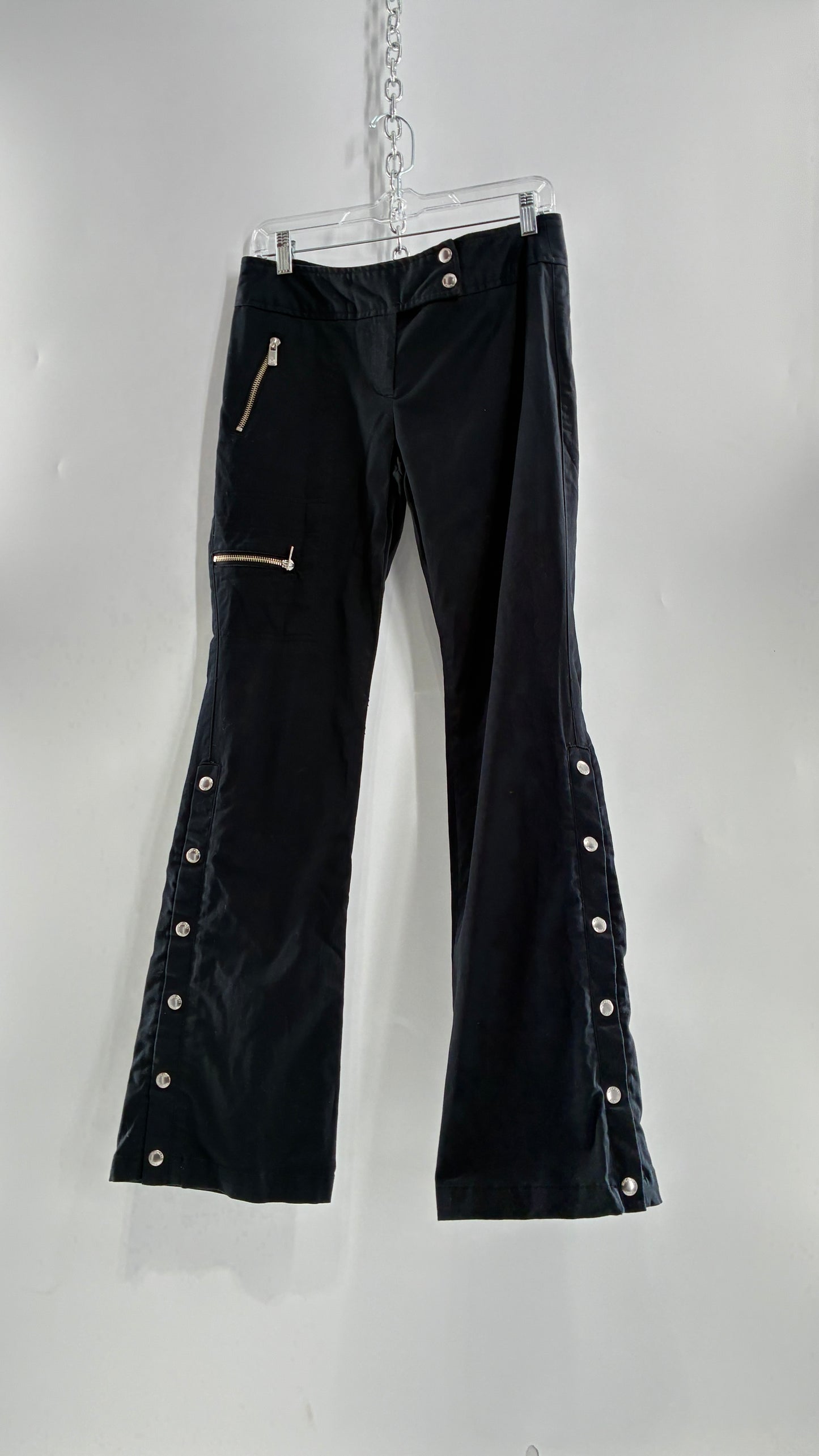 Vintage MICHAEL KORS Black Button Leg Kick Flare Low Rise Pants with Zipper Details and Side Closure (6)