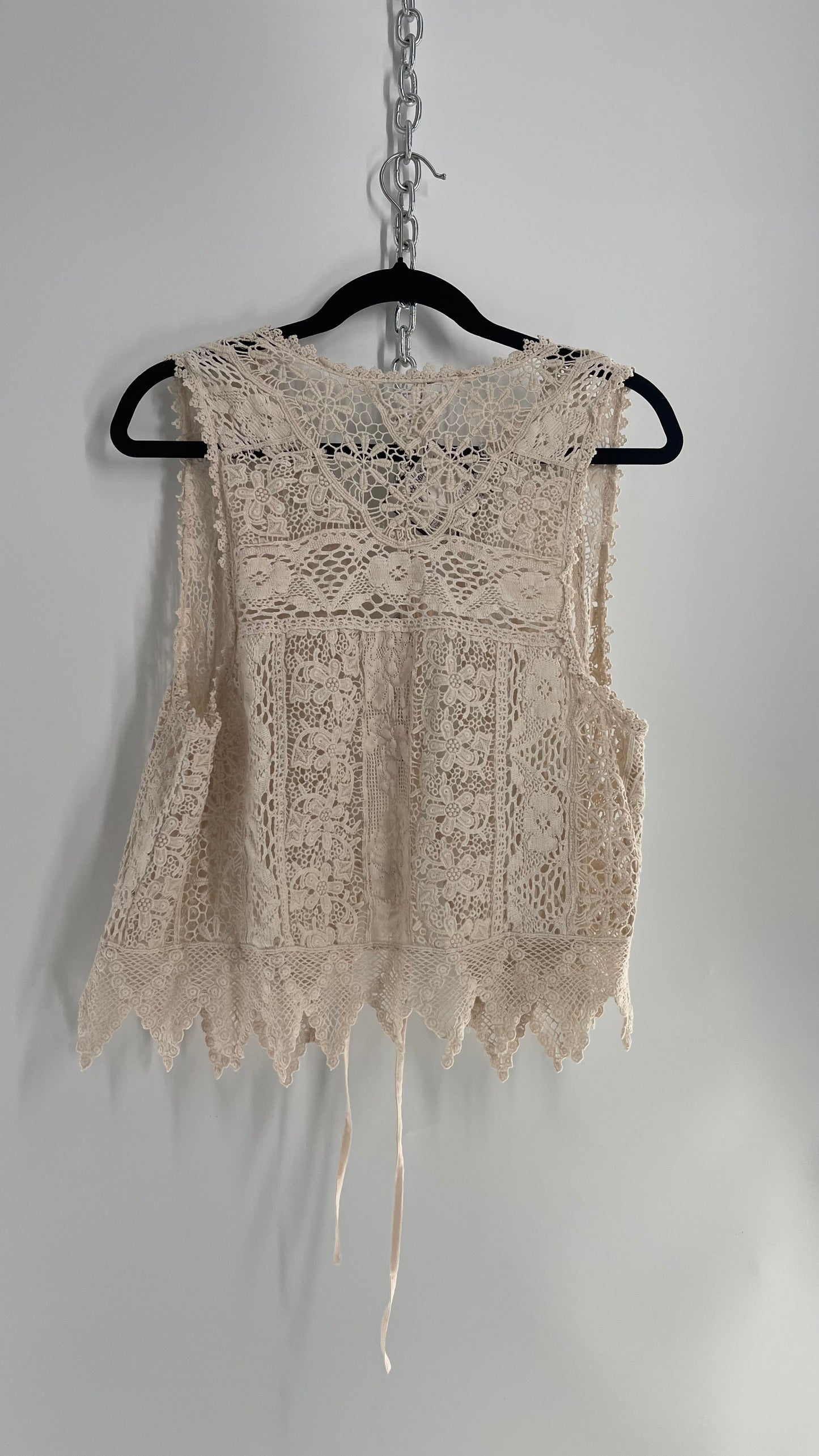 Free People Leah Off White Lace Crochet Vest/ Tie Bust Sleeveless Top (Medium)