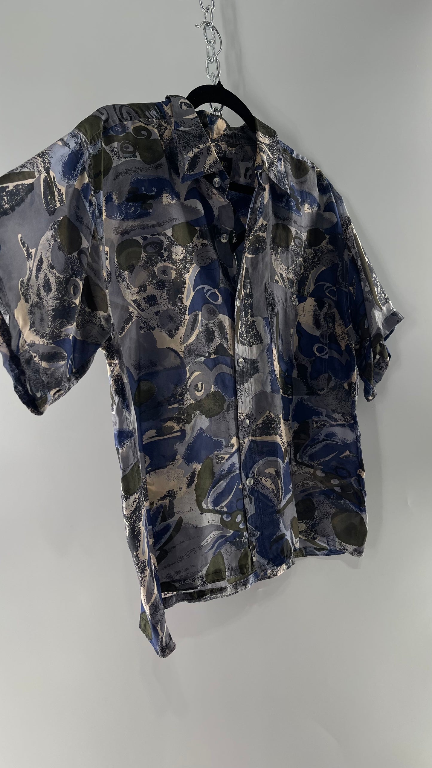 Vintage SURPRISE 100% Silk Blue Green Patterned Short Sleeve Button Up (Medium)