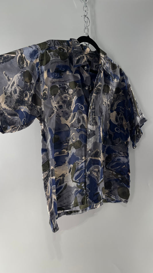 Vintage SURPRISE 100% Silk Blue Green Patterned Short Sleeve Button Up (Medium)