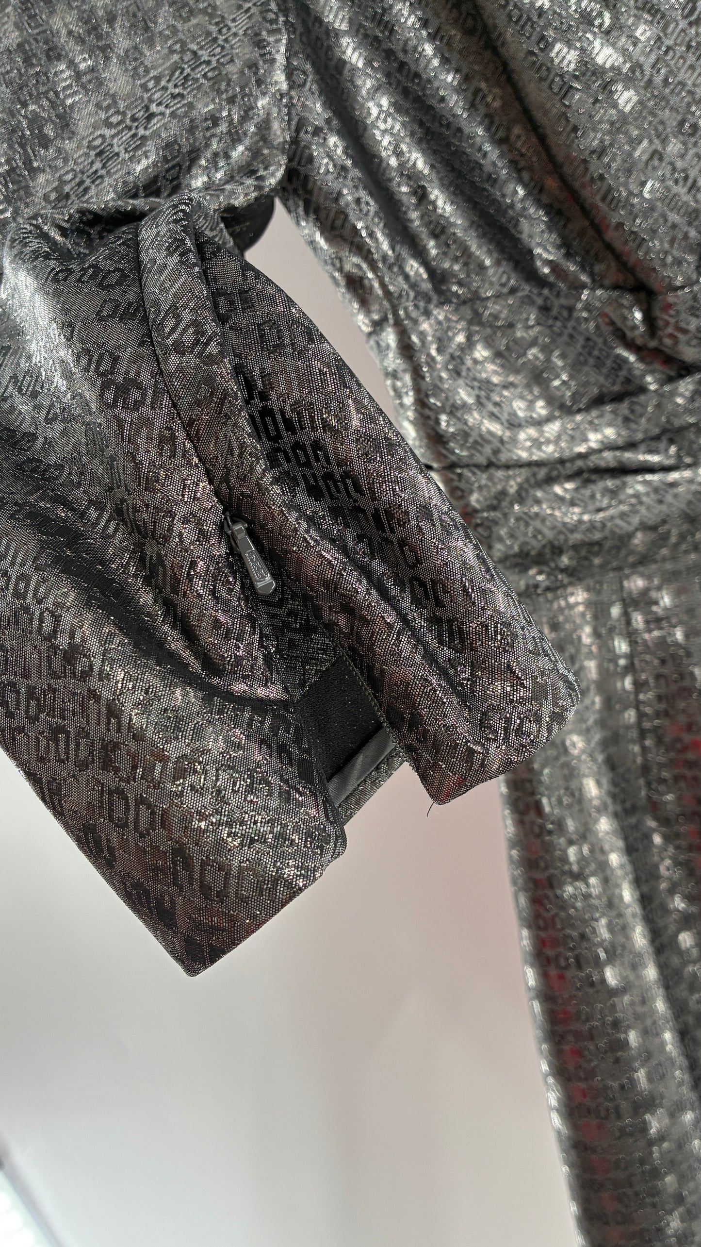 Vintage CARMEN MARC VALVO Metallic Liquid Silver Dress with Tags Attached (6)