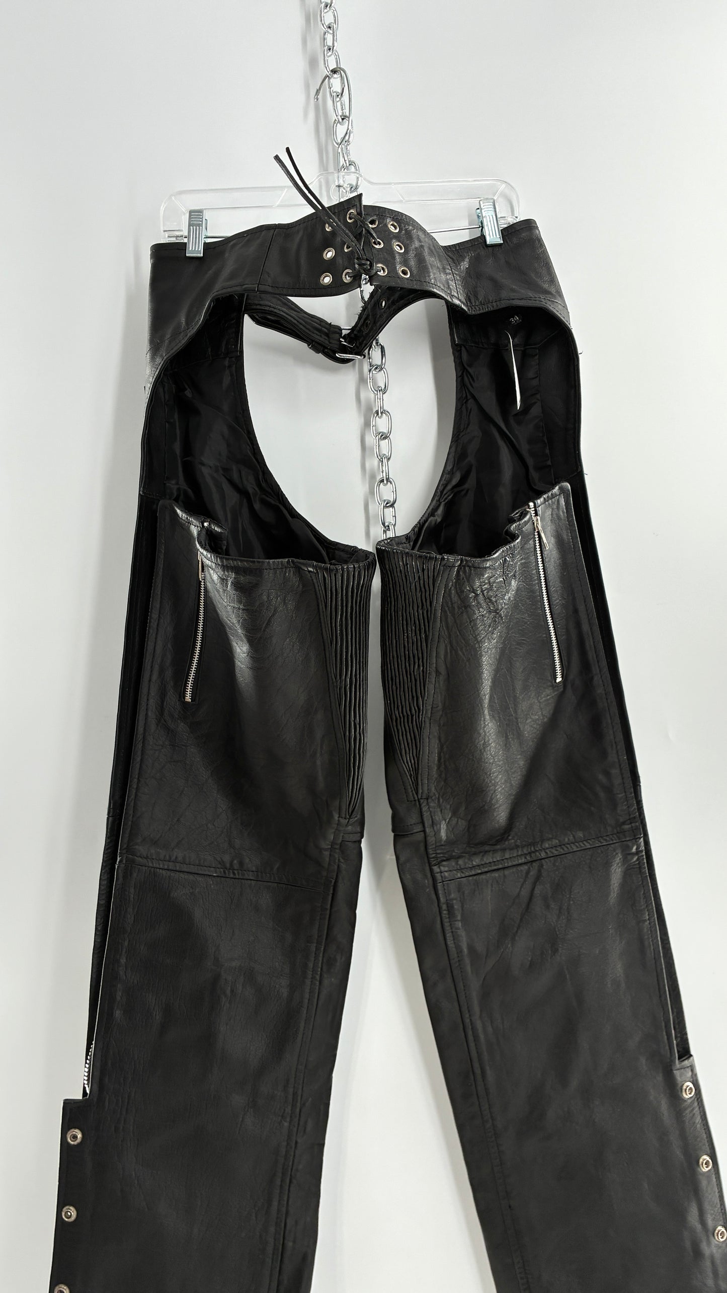 Vintage Xelement Black Genuine Leather Motorcycle Chaps with Side Zipper and Button Closure (34)