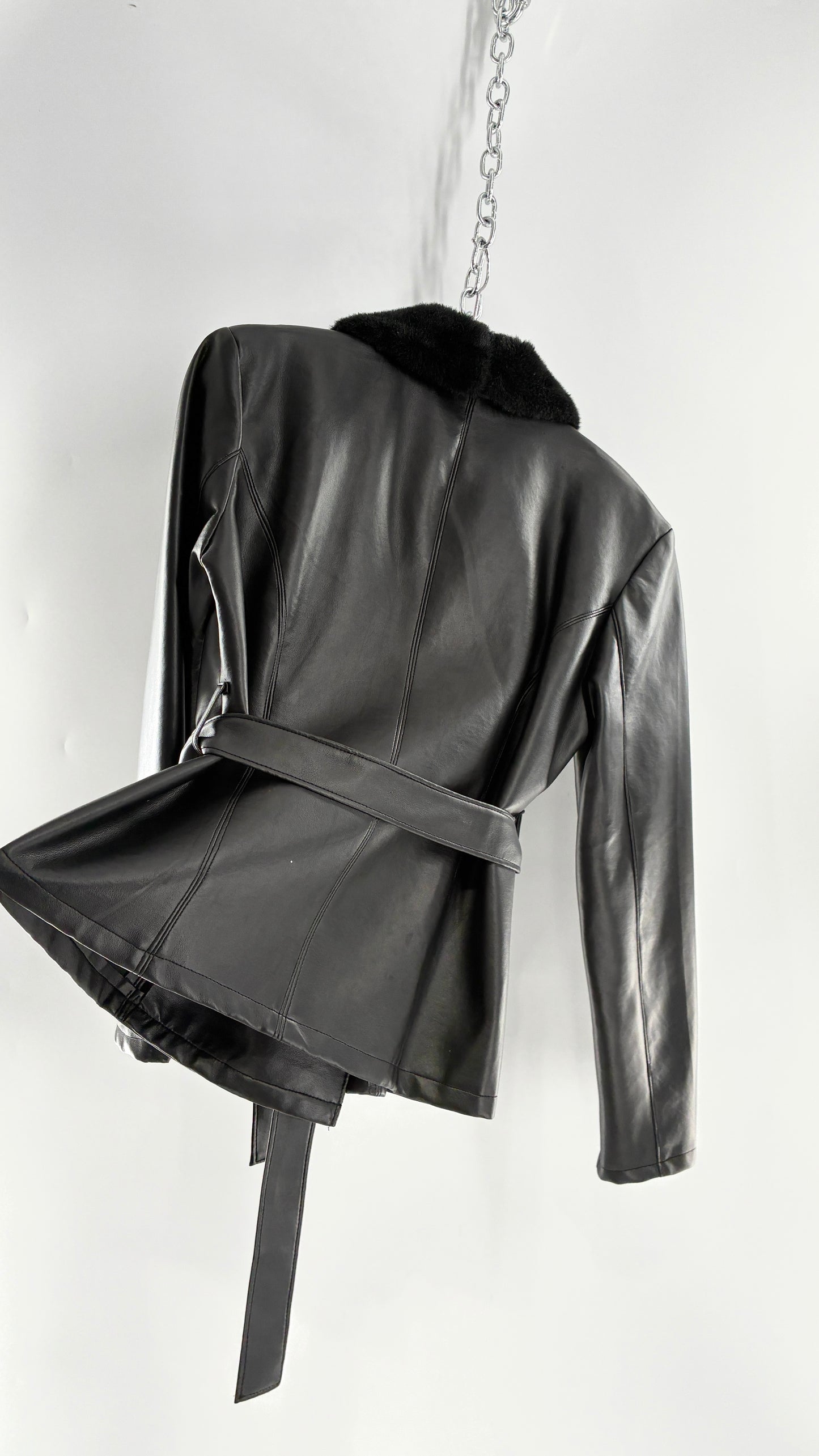 Vintage HIGHWAY Lifestyle Clothing (Medium)