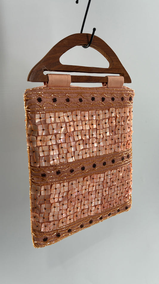 Vintage Pink Seashell Beaded Long Bag with Wooden Handle