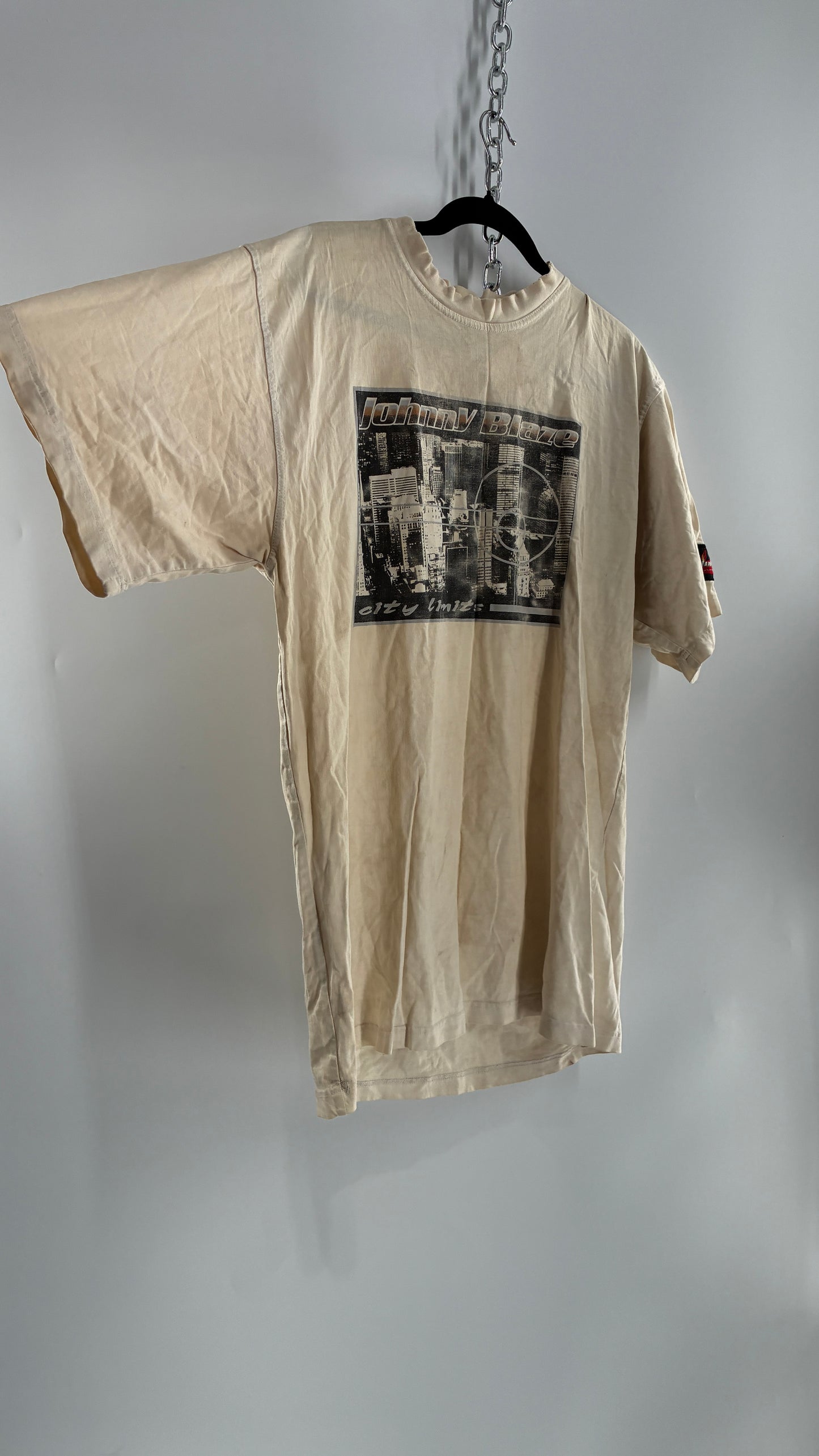 Vintage JOHNNY BLAZE Distressed, Rugged Graphic T Shirt (L)