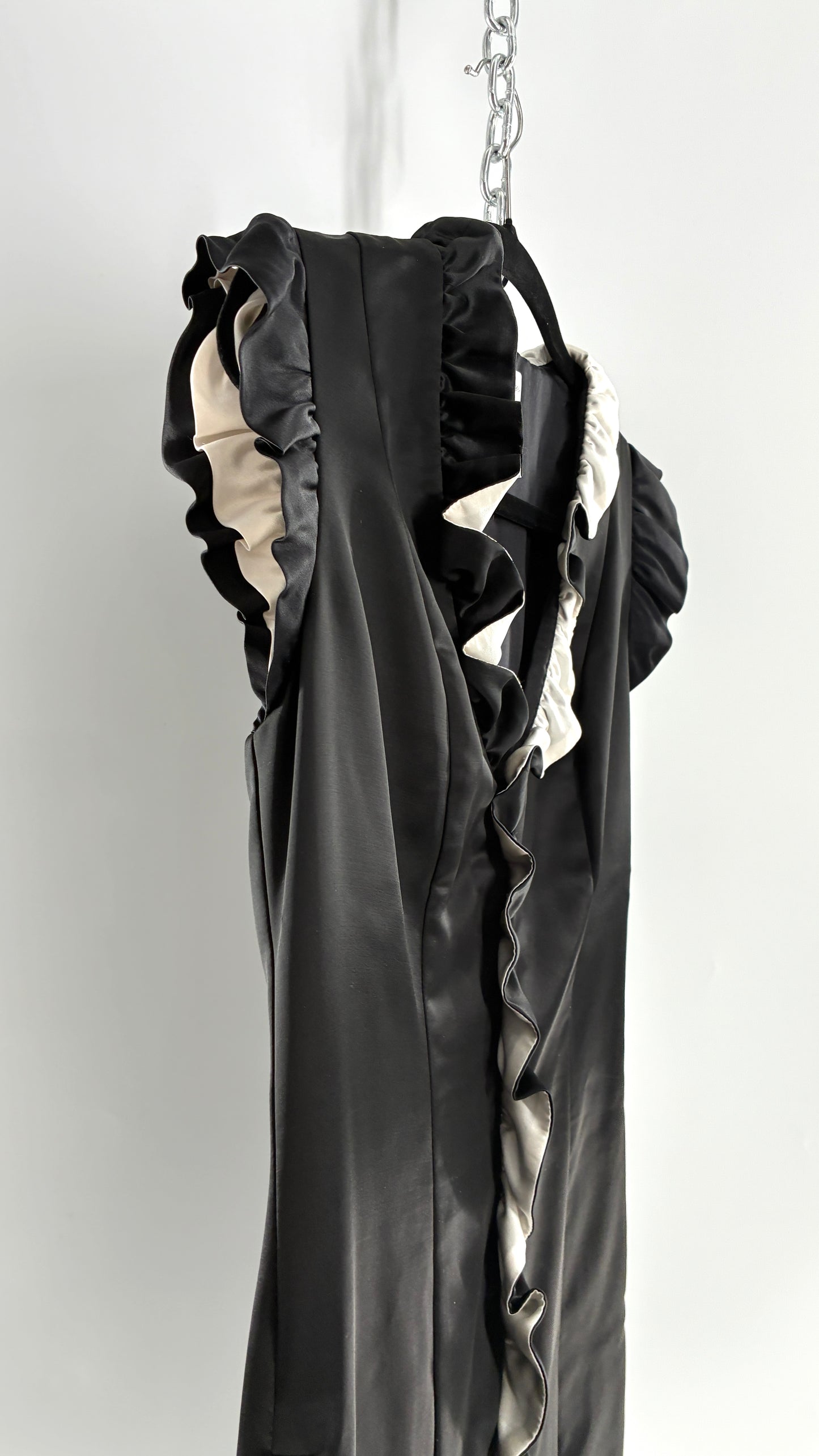 Vintage ADAM PLUS EVE Adam Lippes 58% Wool Black Paneled, Tailored Dress with White Ruffles (6)
