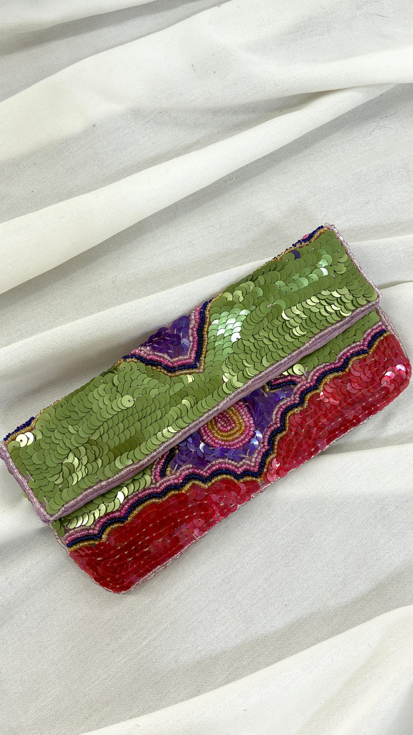 Vintage K.C MALHAN Sequin Beaded Clutch Wallet