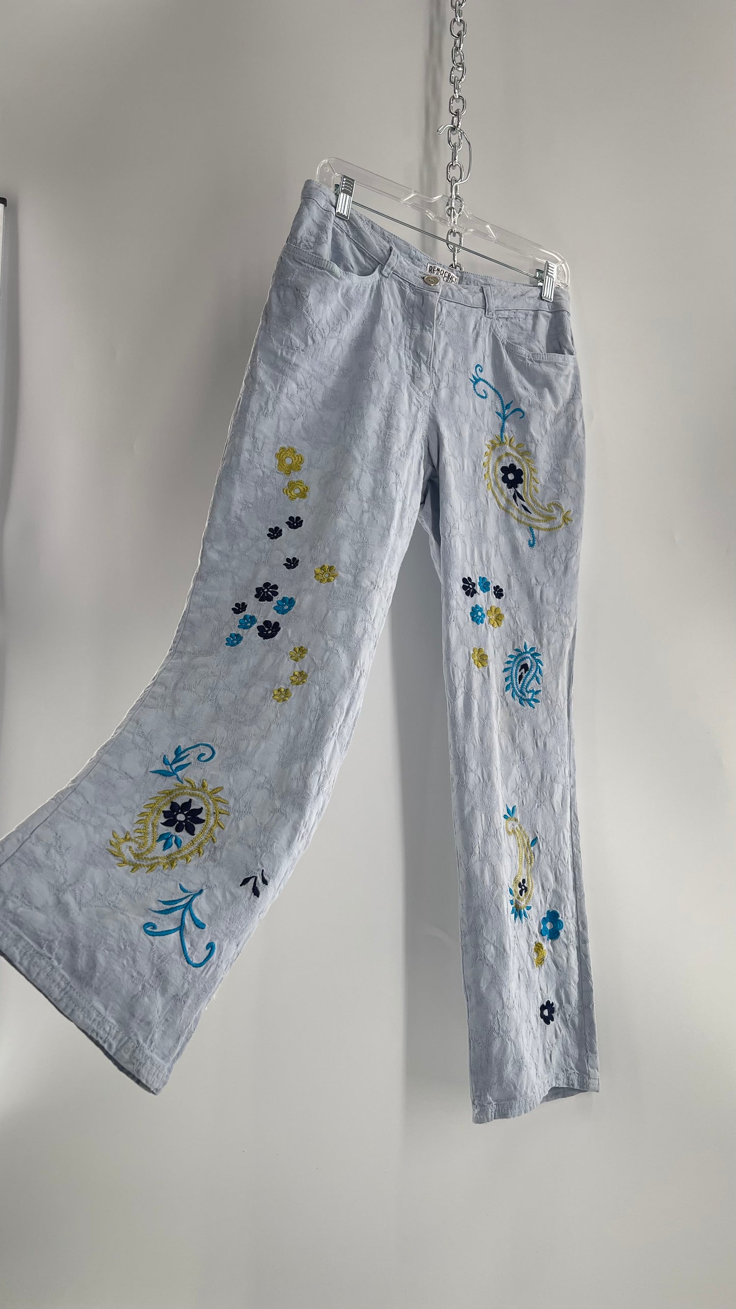 Vintage DEMOCRACY Embroidered, Textured Kickflares (8 Petite)