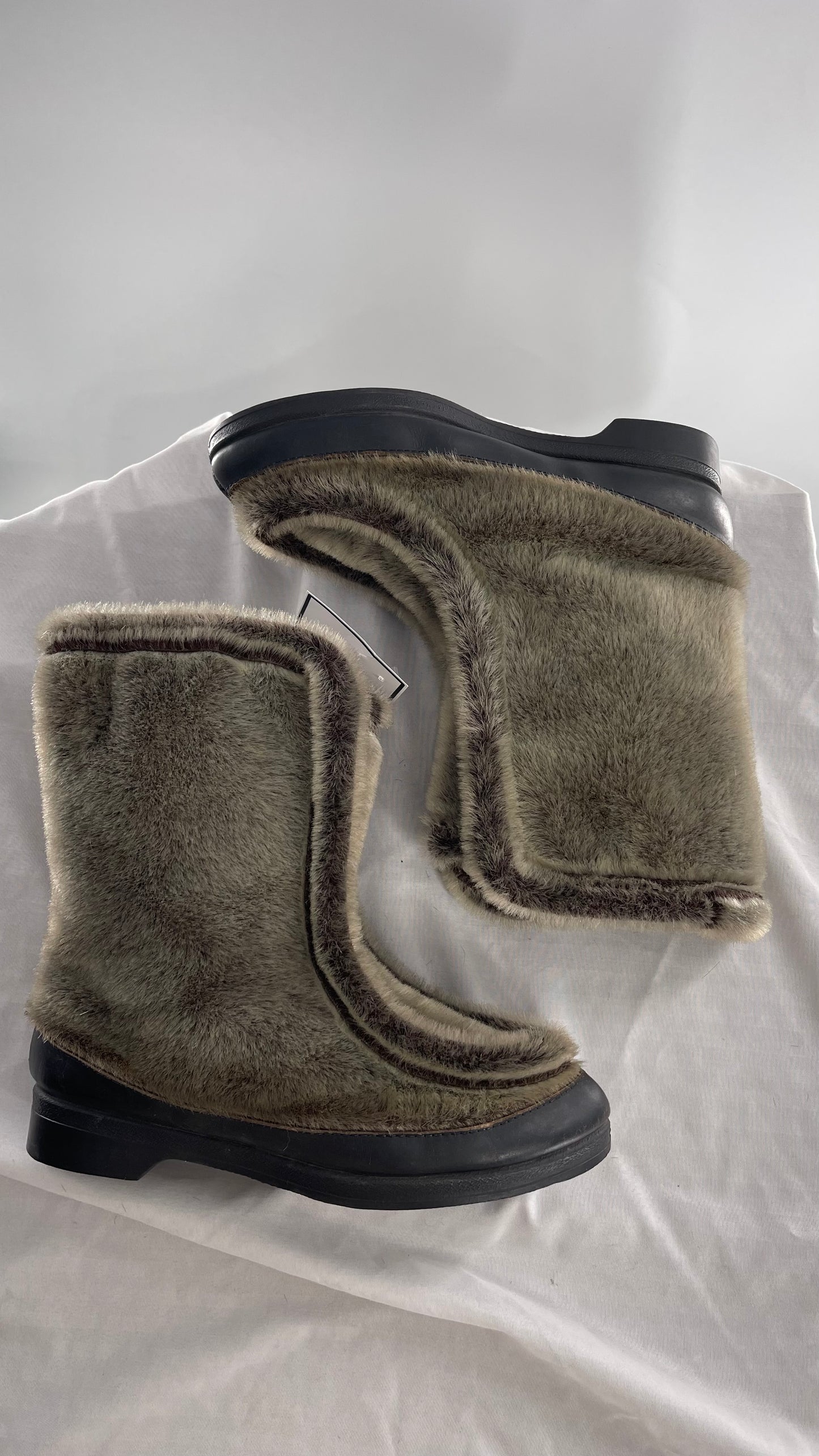 Vintage 1970s YODELERS Fur Boots (7)
