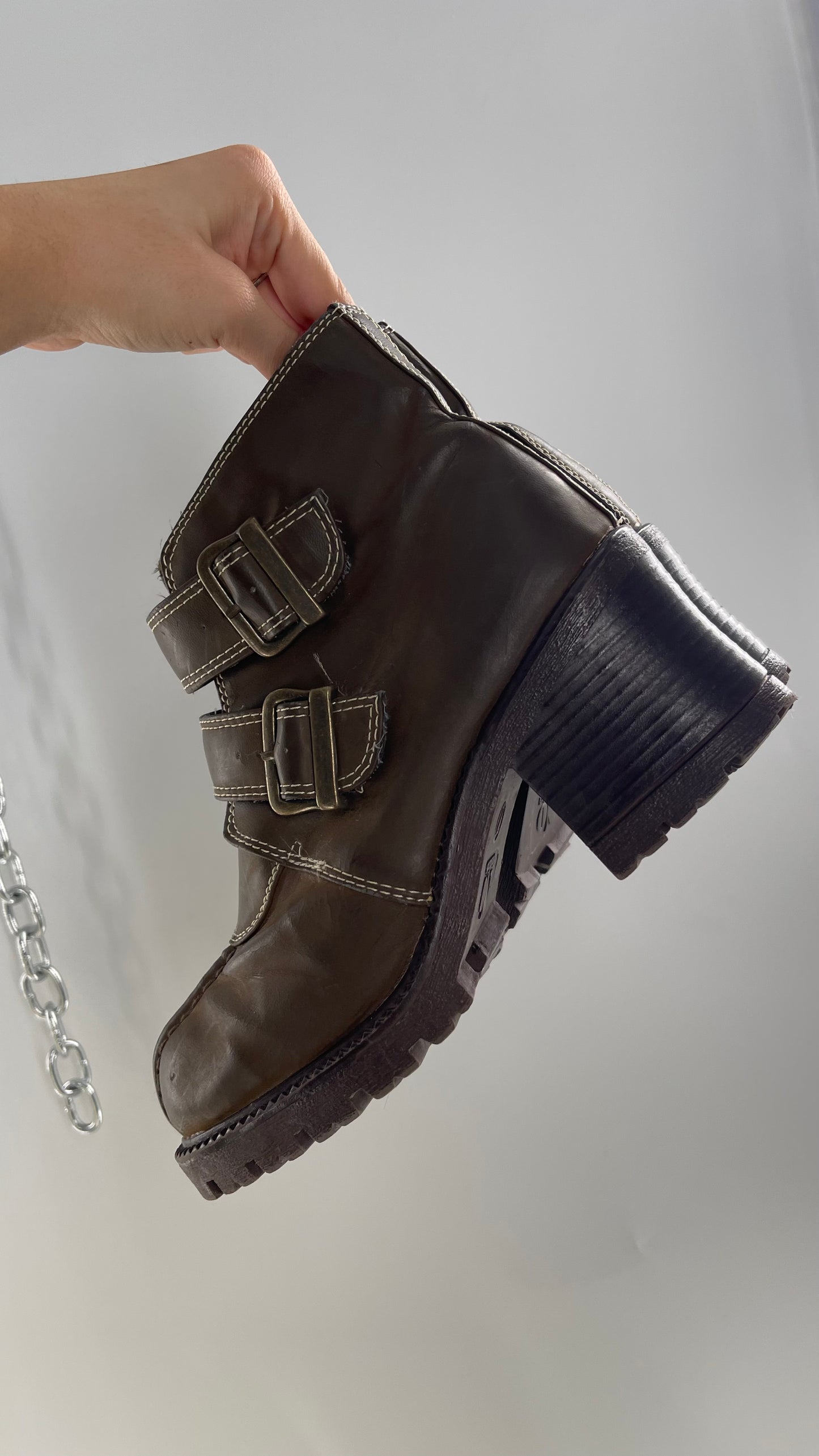 Vintage No Boundaries Brown Chunky Heel Platform Cross Front Buckle Boots (7)