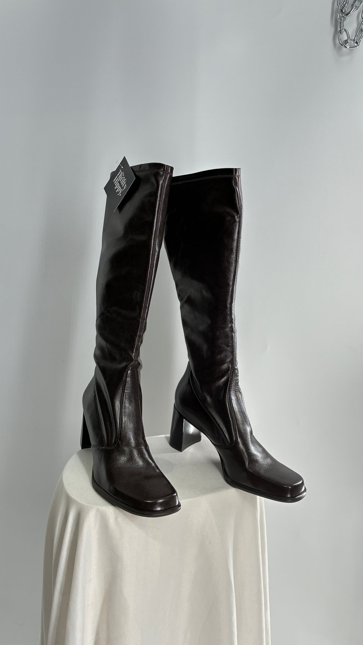 Vintage FRANCO SARTO Made in Brazil Square Toe Knee High Boots with Block Heel (8.5)