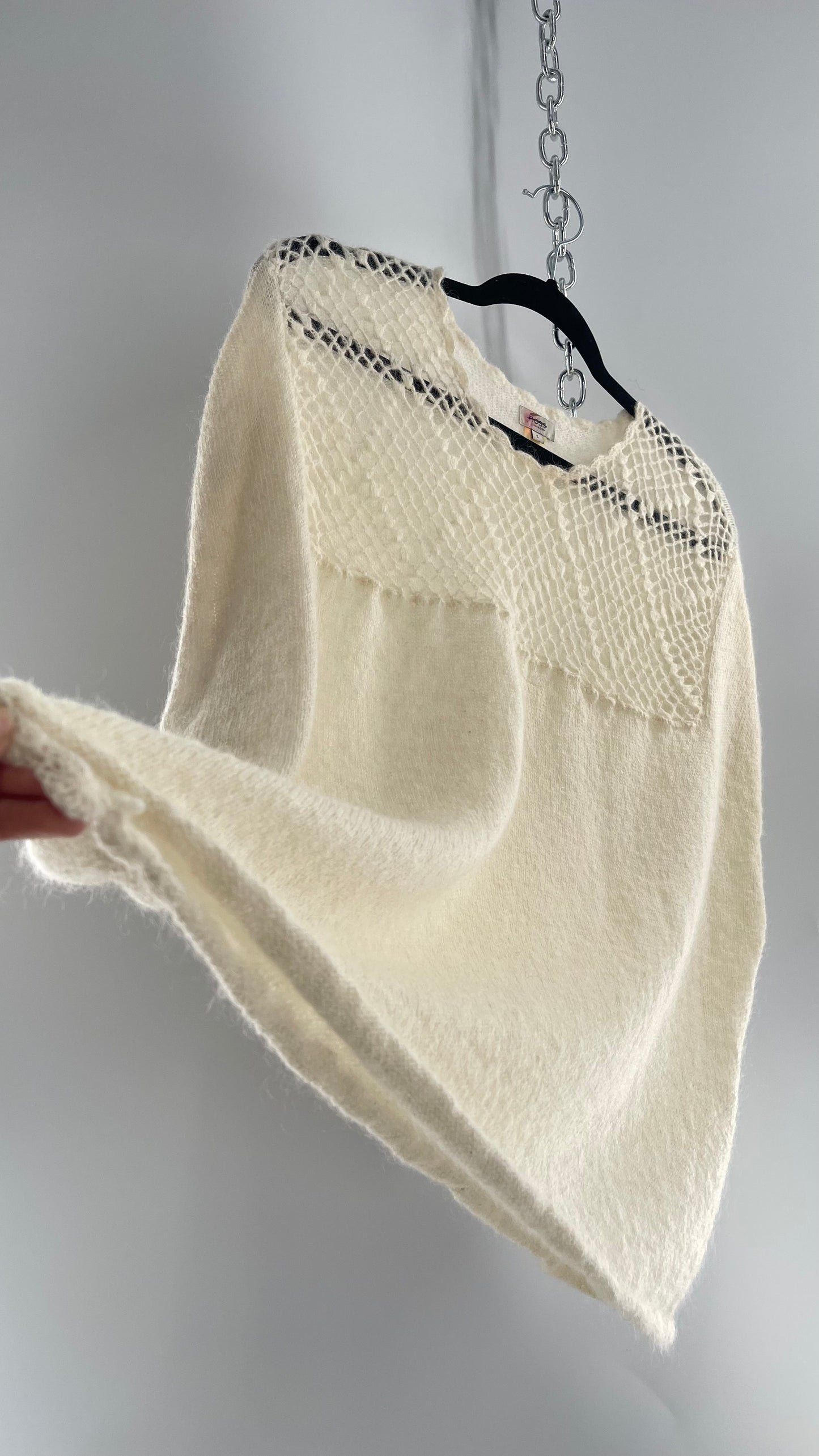 hoss intropia Cream Off White Knit Slouchy Sweater Vest with Netted Bust 30% Wool 25% Mohair Anthropologie (Small)