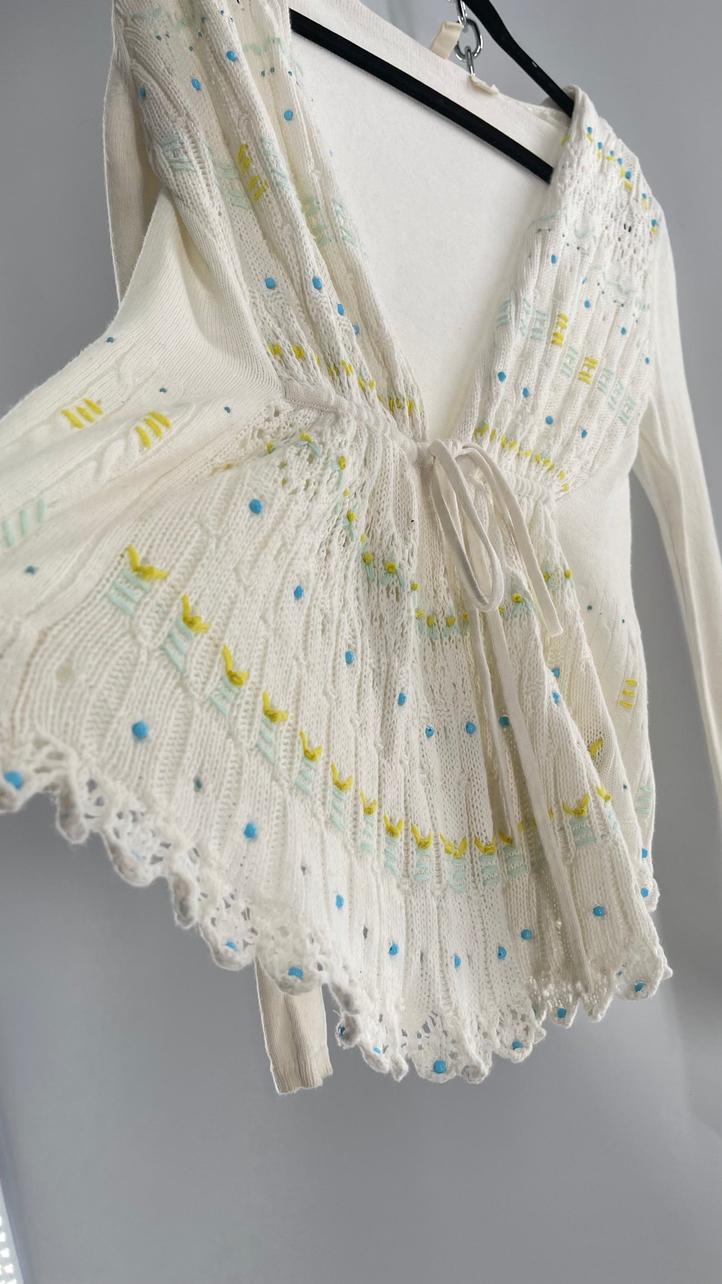 MOTH Anthropologie Beige Knit Tie Bust Sweater with Embroidered Daisies and Delicate Beading (Small)