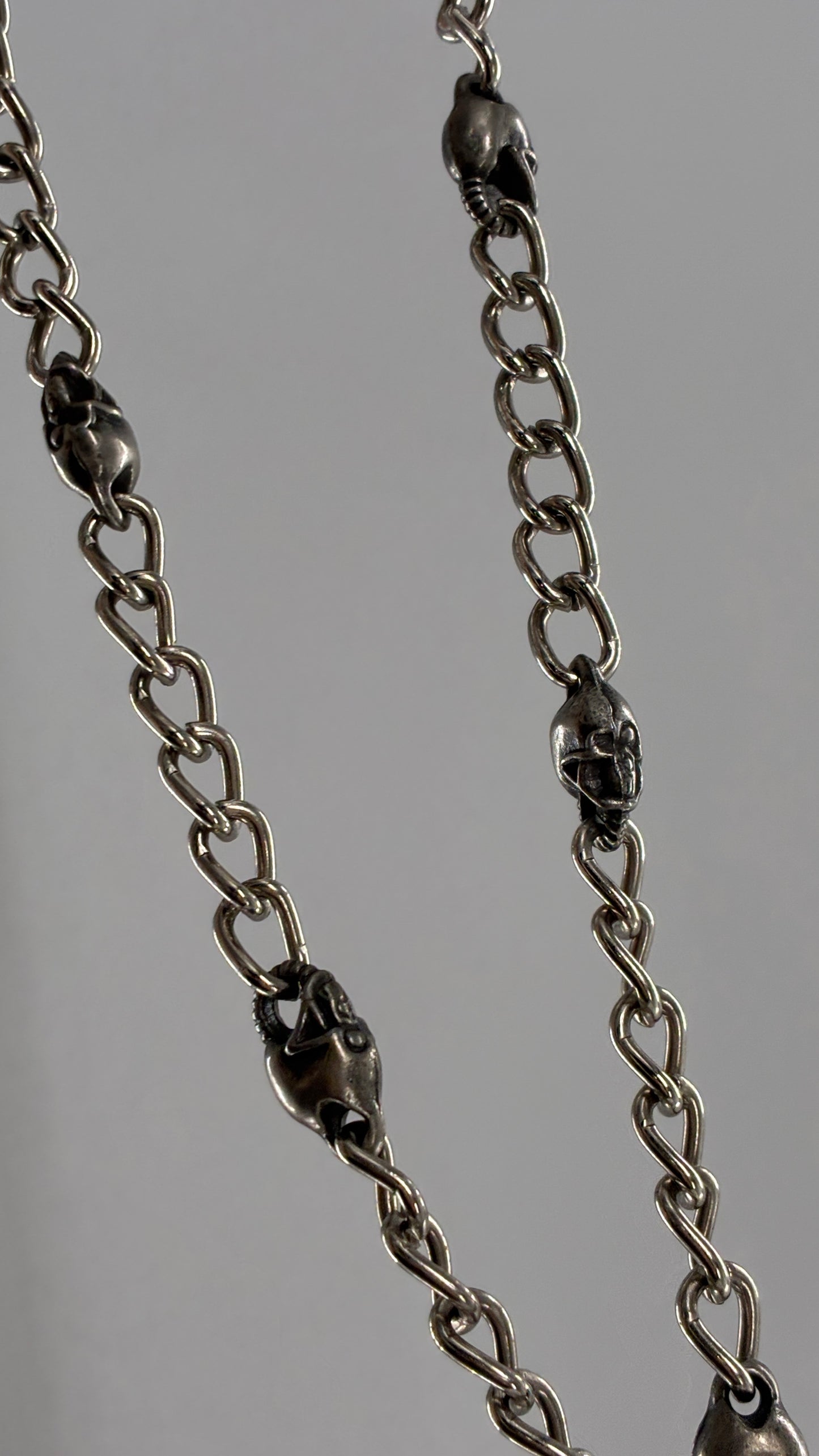 Vintage Dark Silver Metal Skull Chain Belt or Pant Chain (Small)