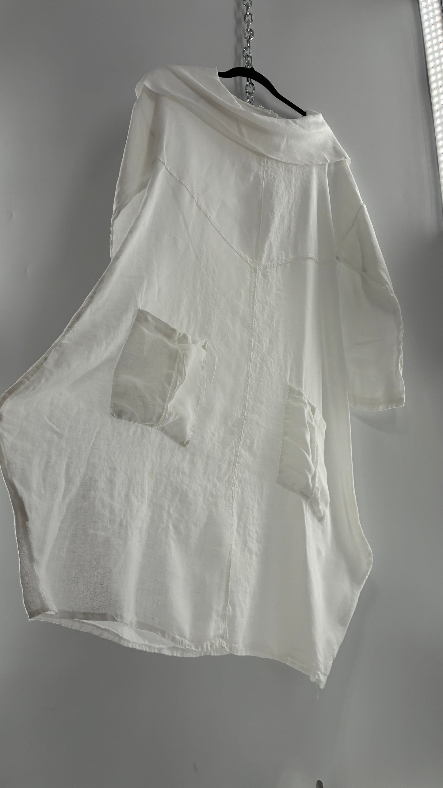 Vintage White 100% Linen Made in Italy Blouse Dress (Large)