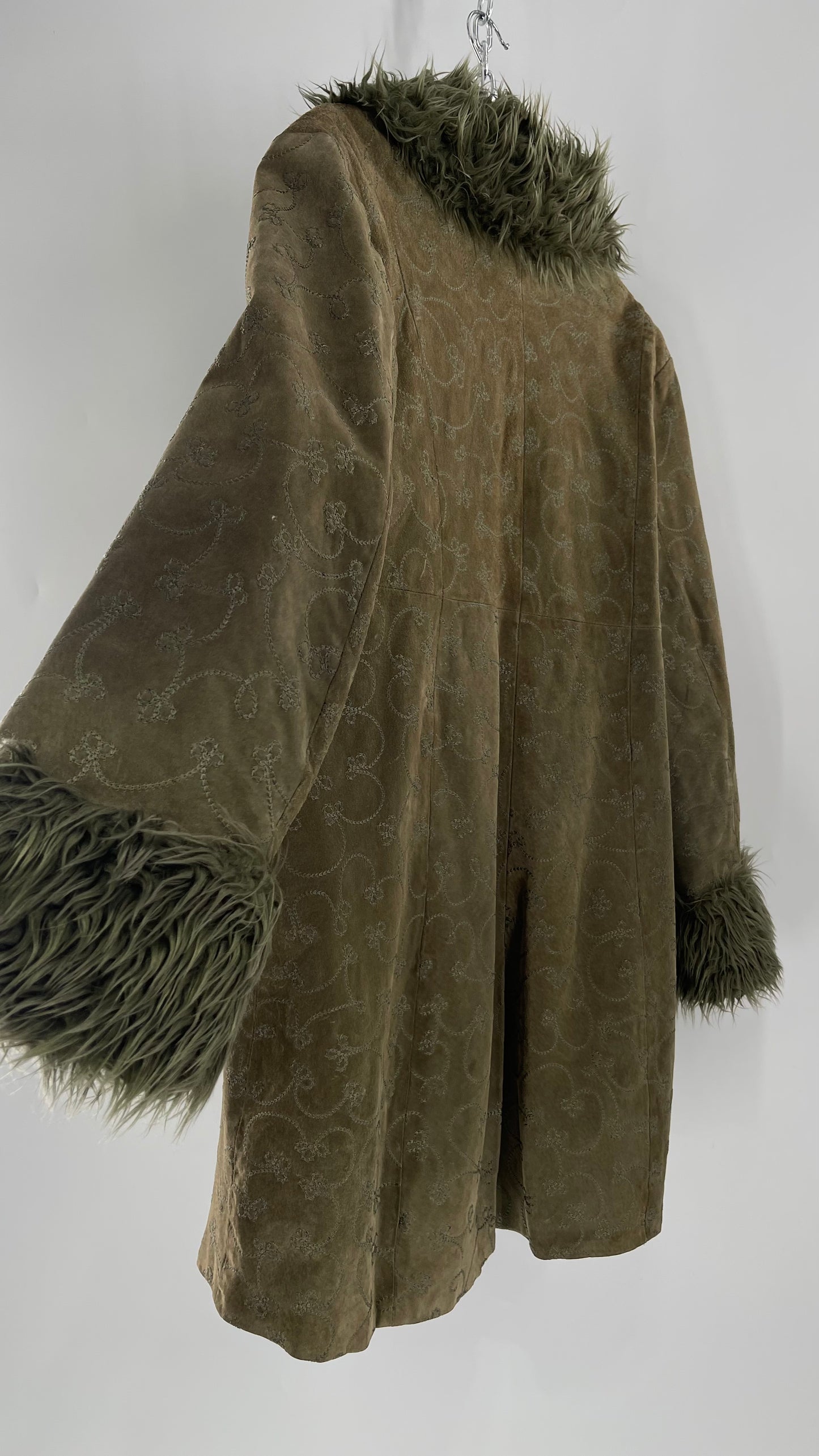 Vintage STATIC Embroidered Genuine Leather Coat with Fur Cuffs and Collar (C) (XL)