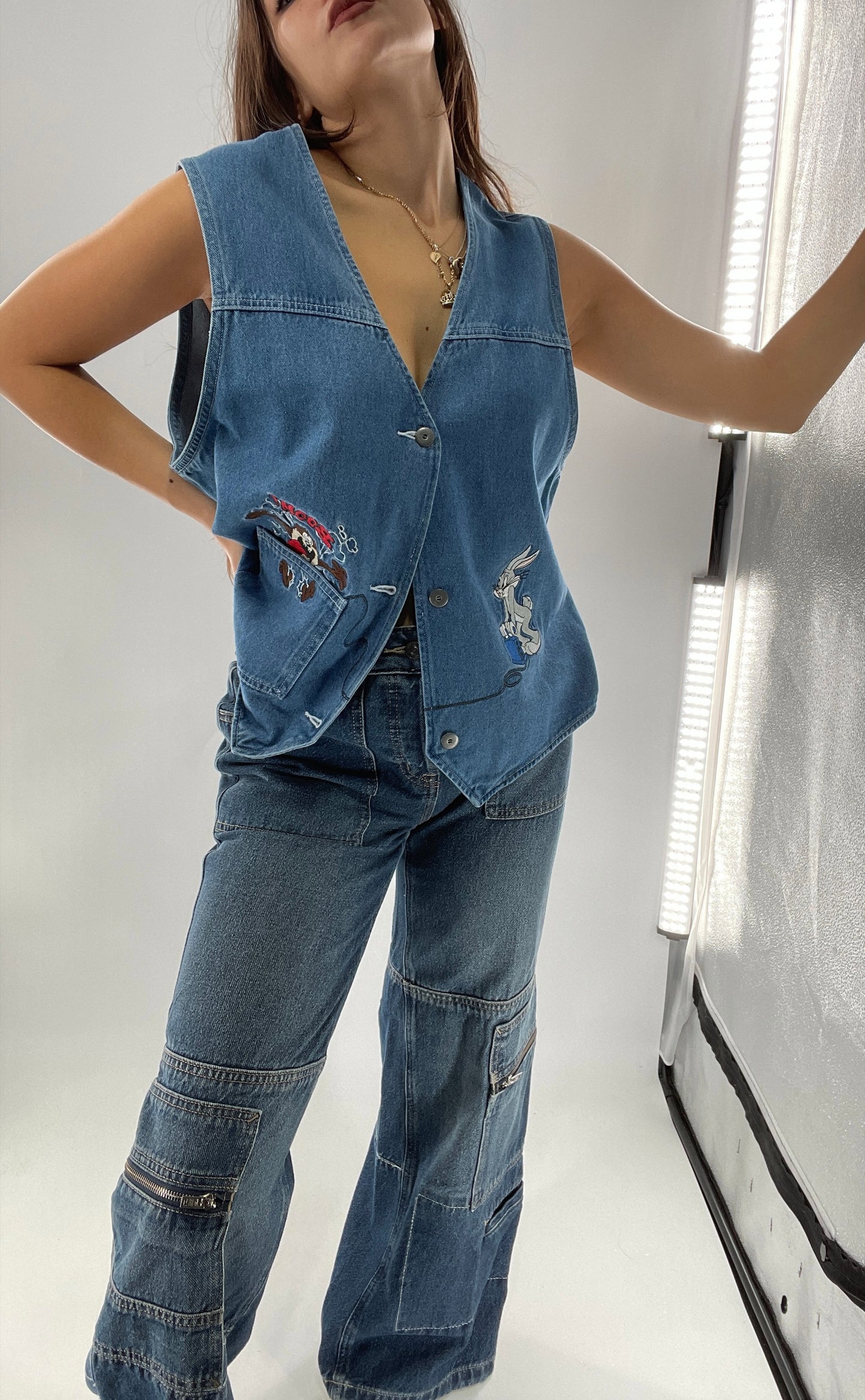 Vintage Looney Tunes Denim Vest with Embroidered Characters (Large)