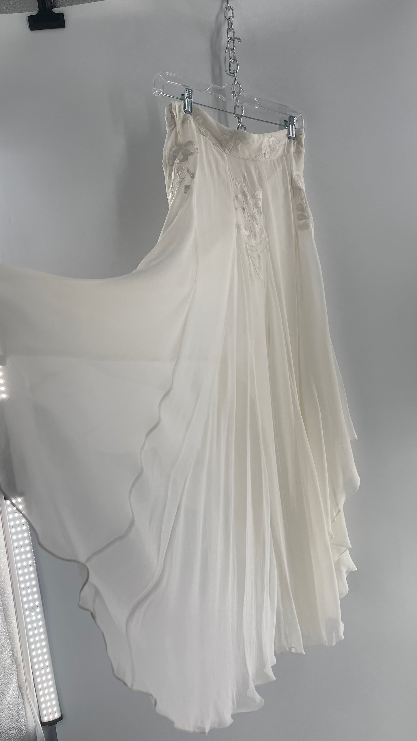 ROCOCO SAND White Hankerchief Hem Skirt with Embroidered Waistline (Medium)