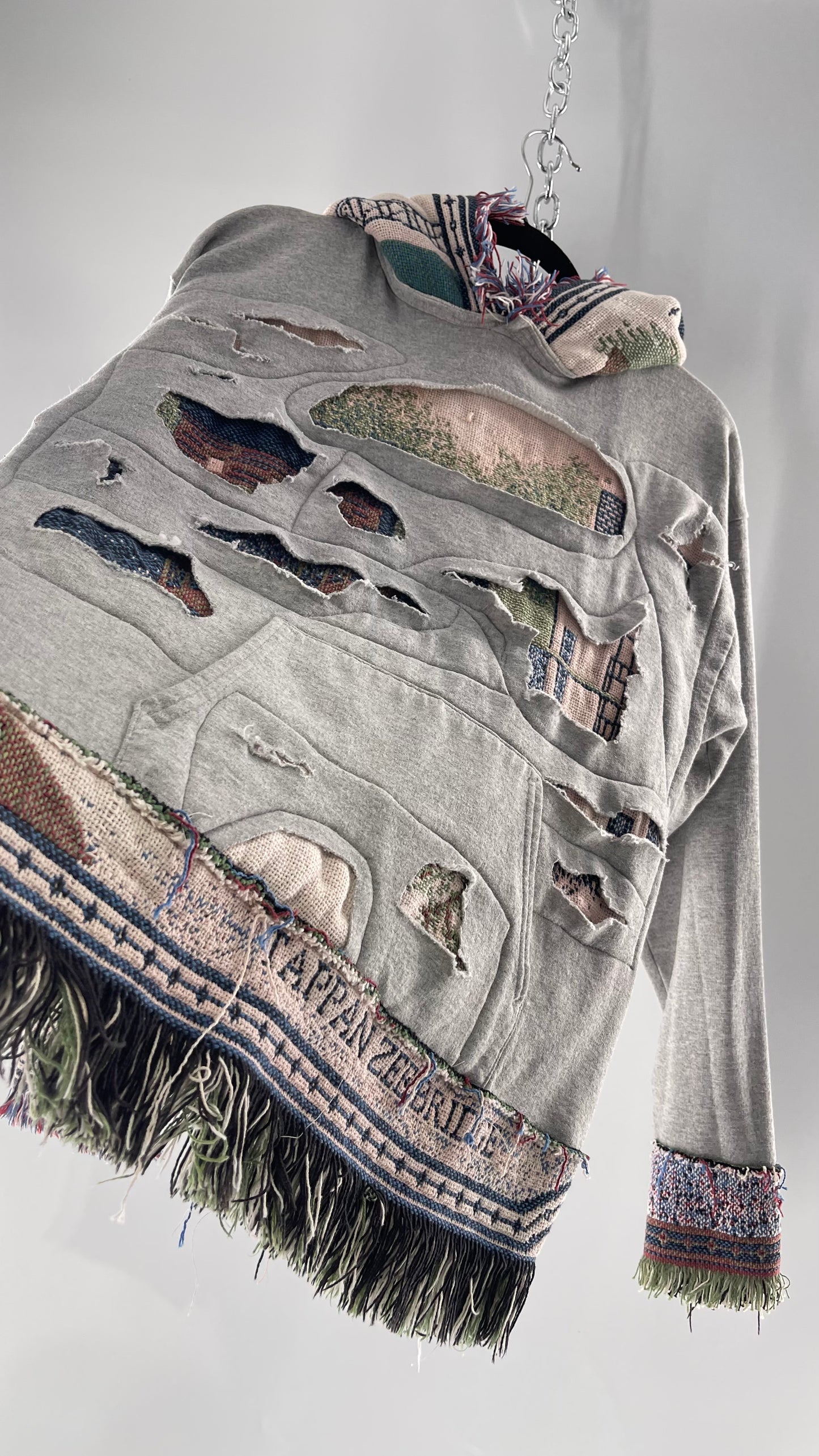 CUSTOM NY Tappanzee Rugged Distressed Blanket Hoodie with Coloration Gradient (S/M)