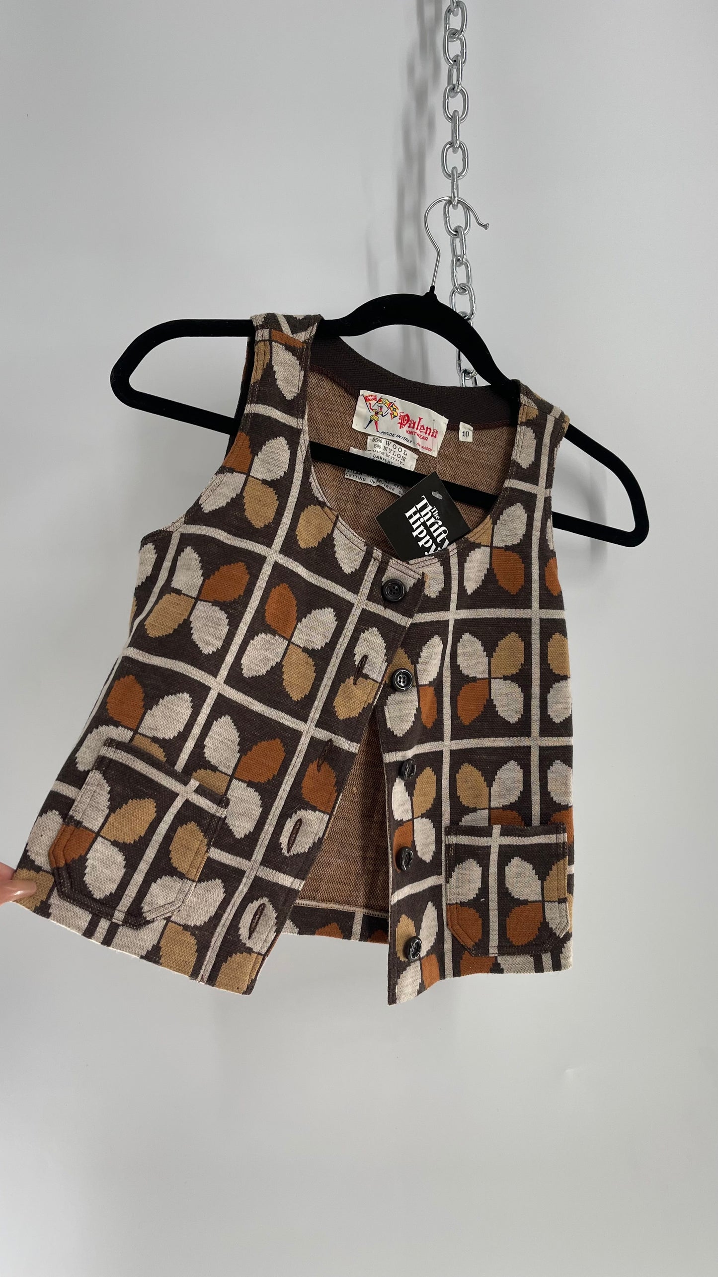 Vintage 1970s Palena Knitwear Brown, 95% Wool Cropped Button Front Pocketed Vest Top (Small)