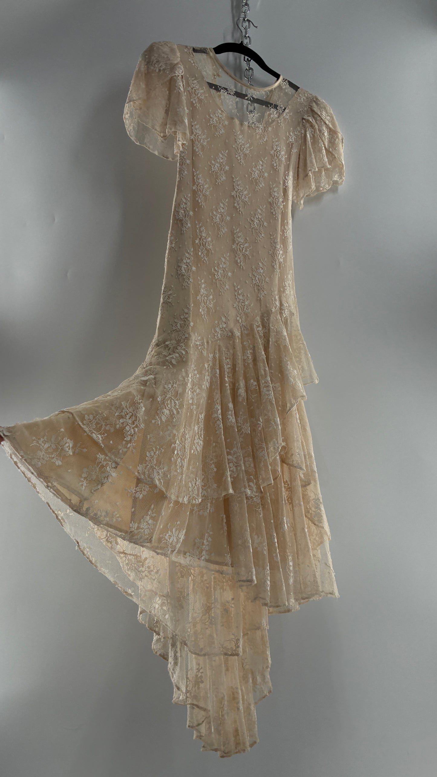 Vintage Ivory Lace Gown with Petal Sleeves, Tiered Hemline (5/6)